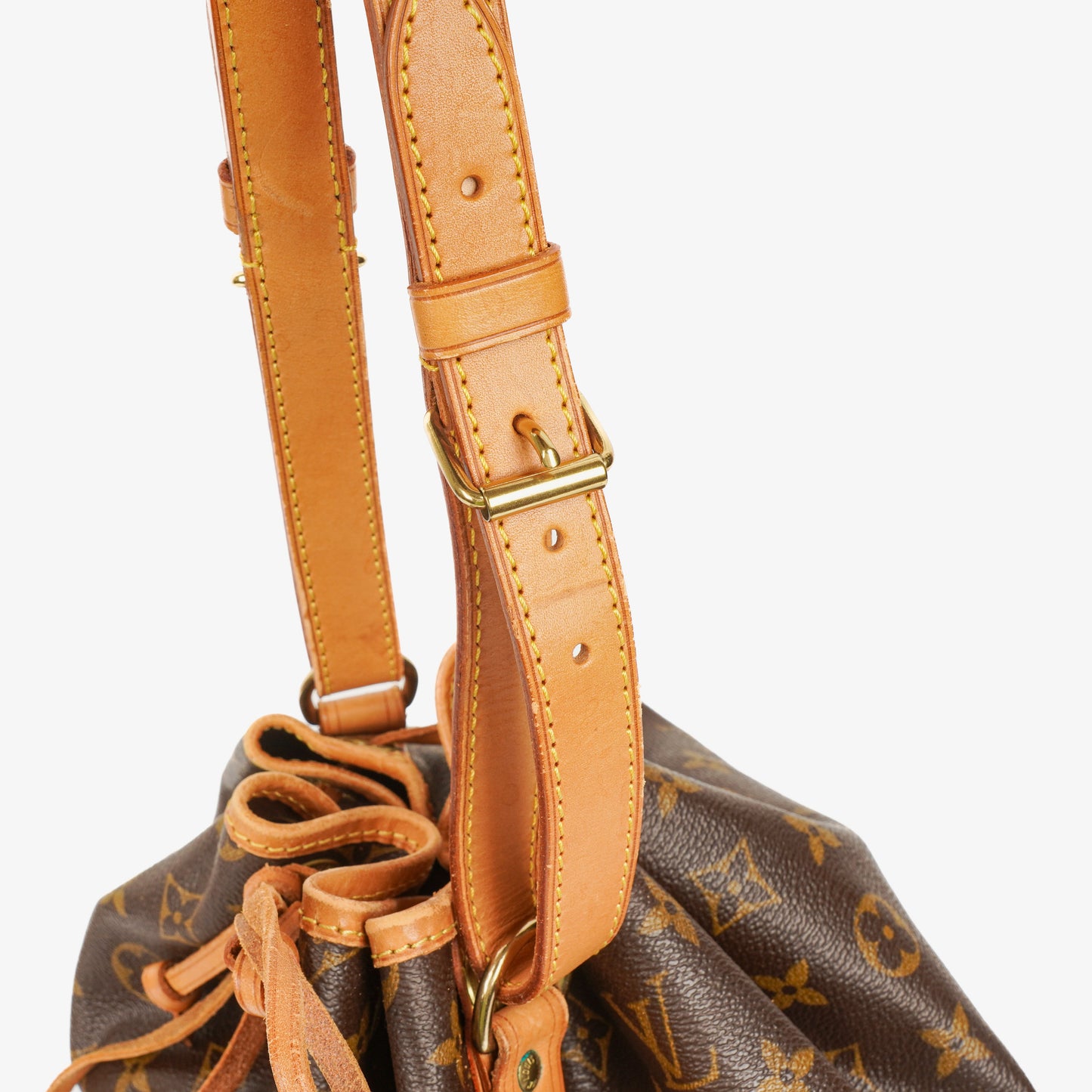 Louis Vuitton Noe Grande GM Monogram Canvas Shoulder Bag