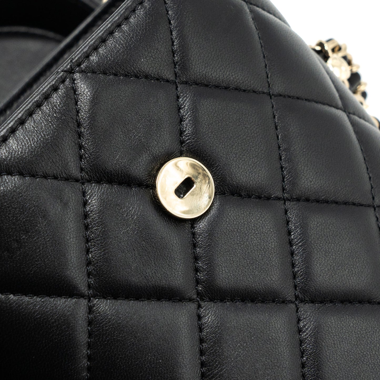 Chanel Vanity With Chain Lambskin Black L(Microchip)