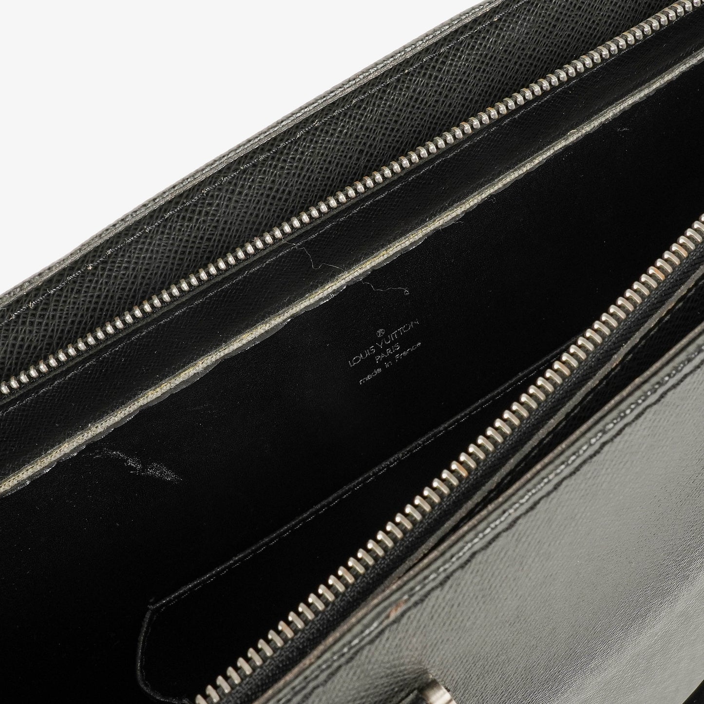 Louis Vuitton Lozan Black Taiga Leather Briefcase Bag