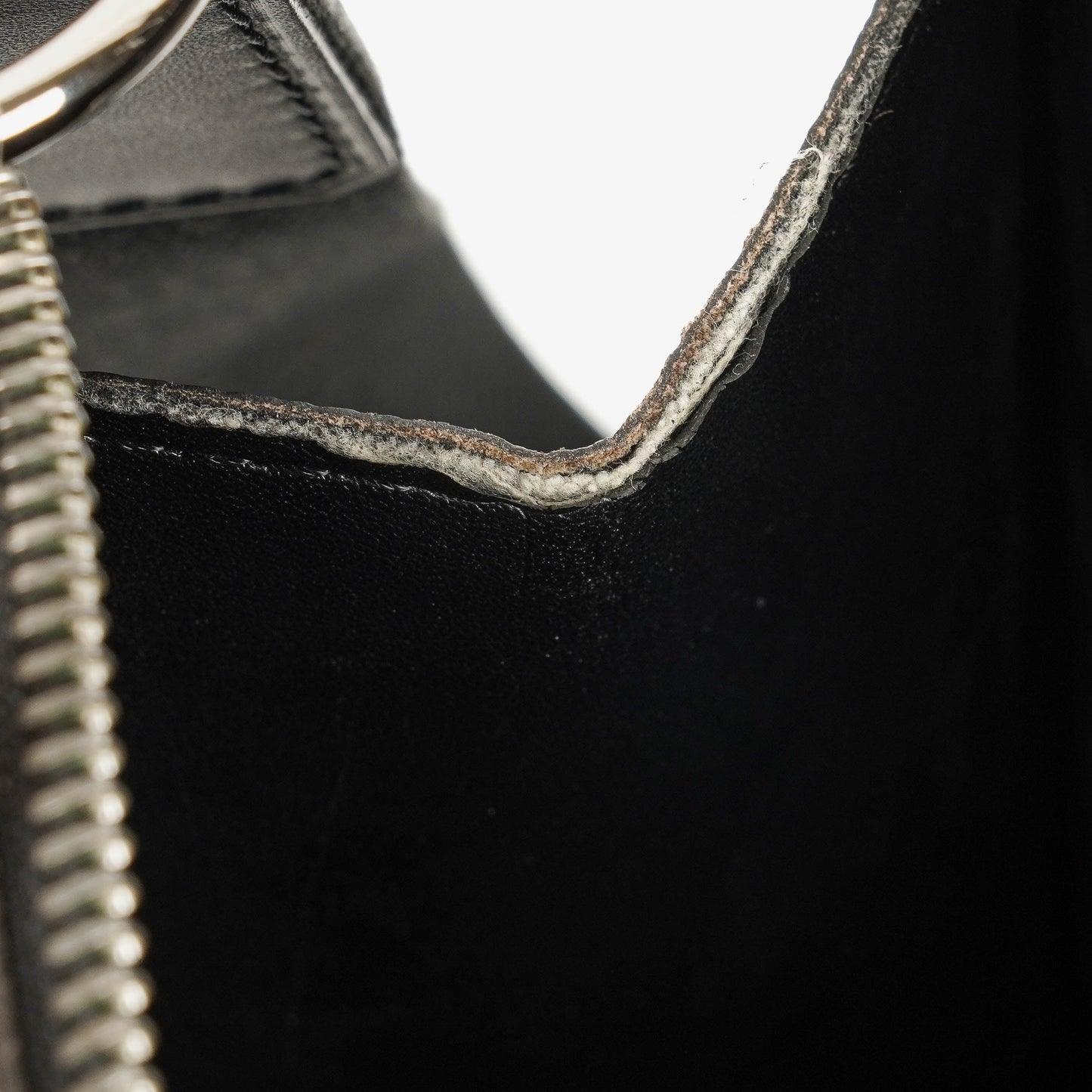 Louis Vuitton Lozan Black Taiga Leather Briefcase Bag