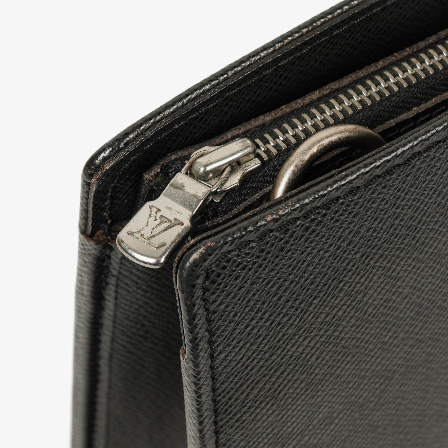 Louis Vuitton Lozan Black Taiga Leather Briefcase Bag