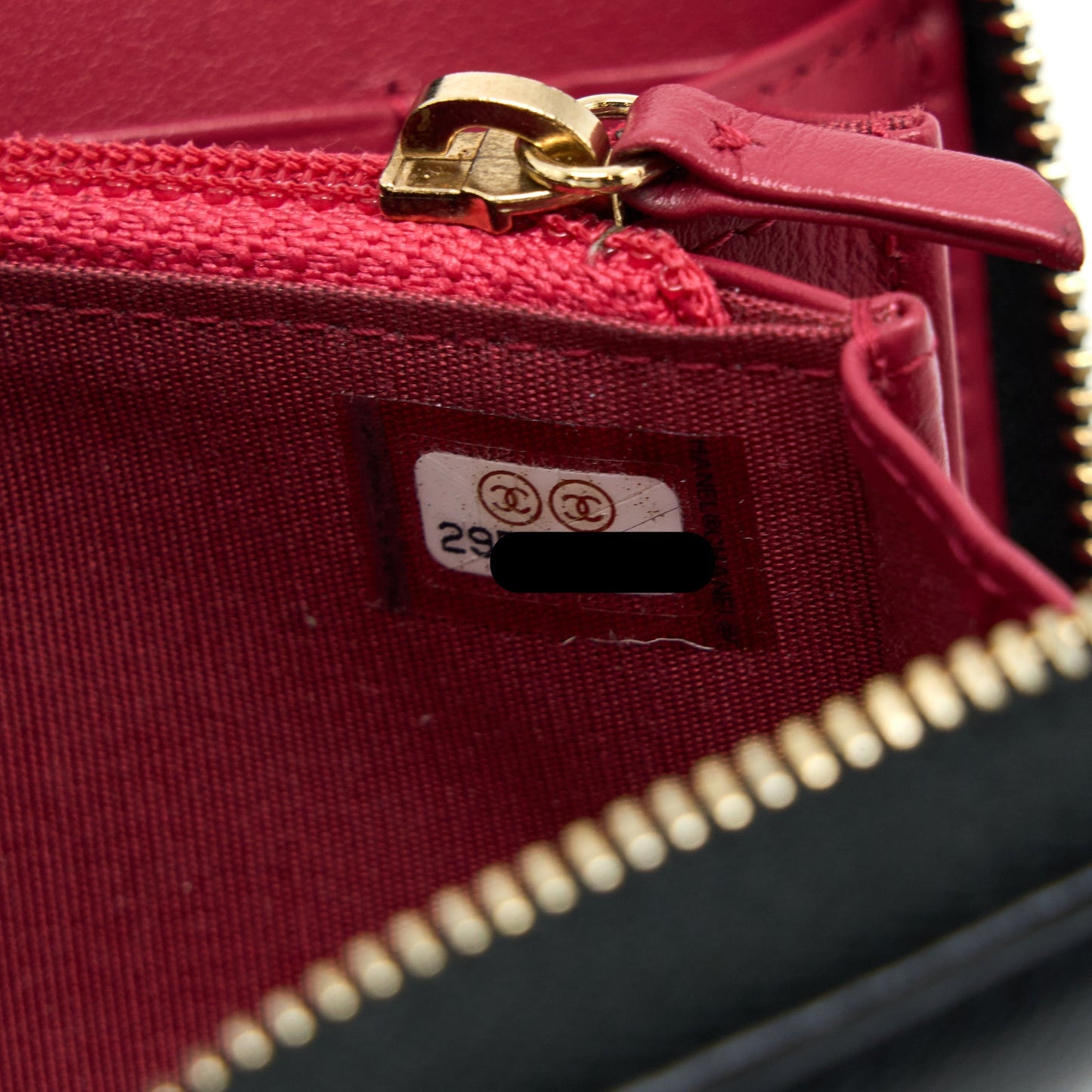 Chanel 19 Zip Wallet Goatskin Black