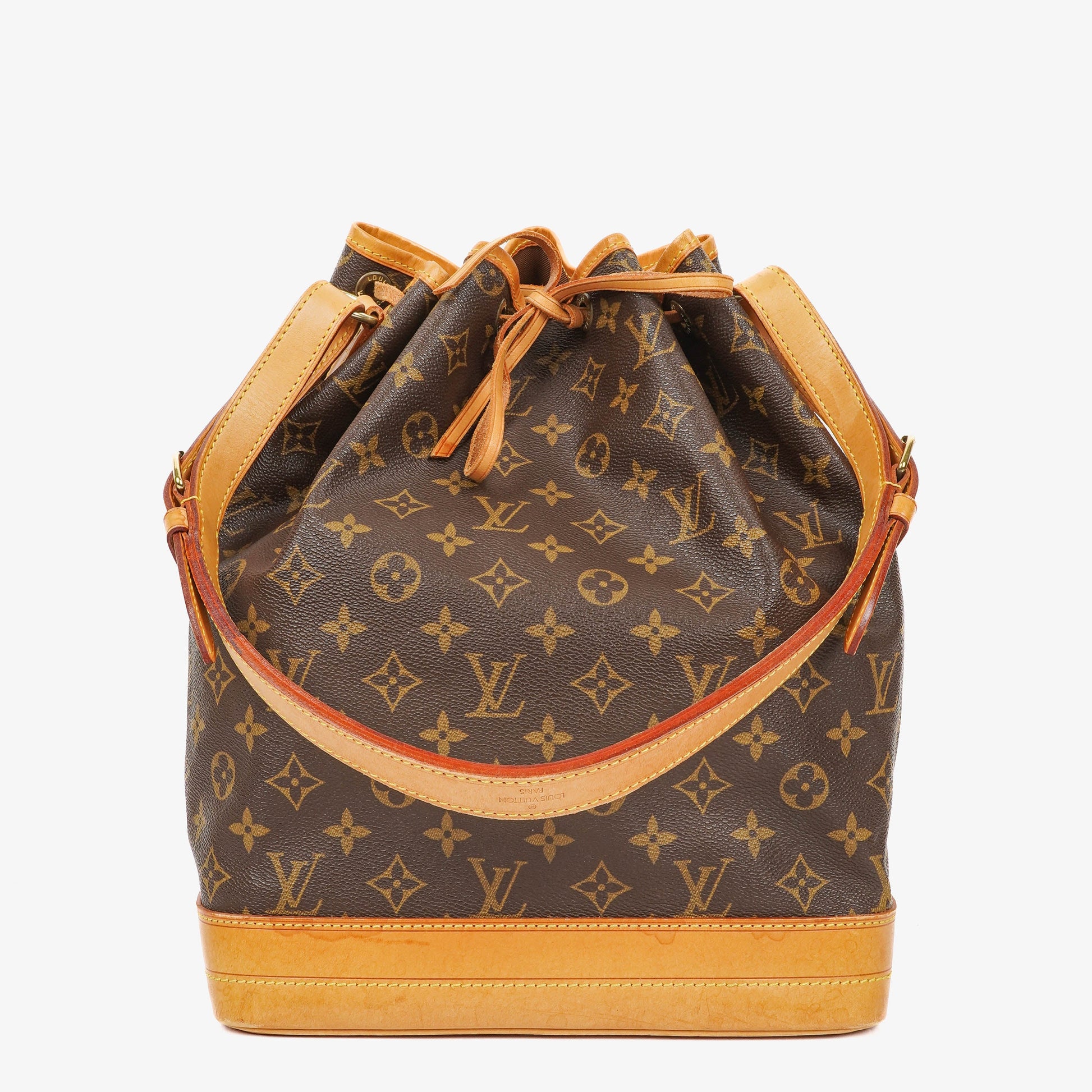 Louis Vuitton Noe Grande GM Monogram Canvas Shoulder Bag