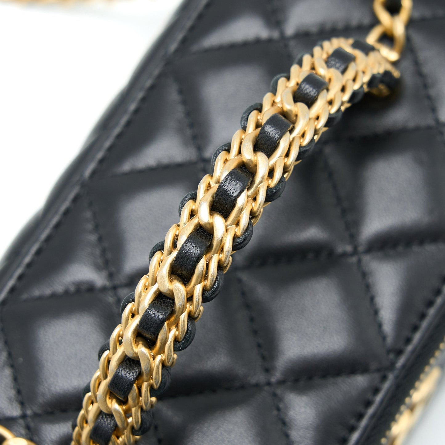 Chanel Leather Chain Top Handle Long Vanity Lambskin Black