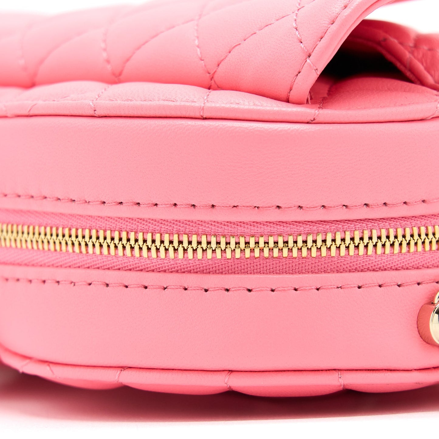 Chanel 22S Heart Bag Lambskin Pink L (Microchip)