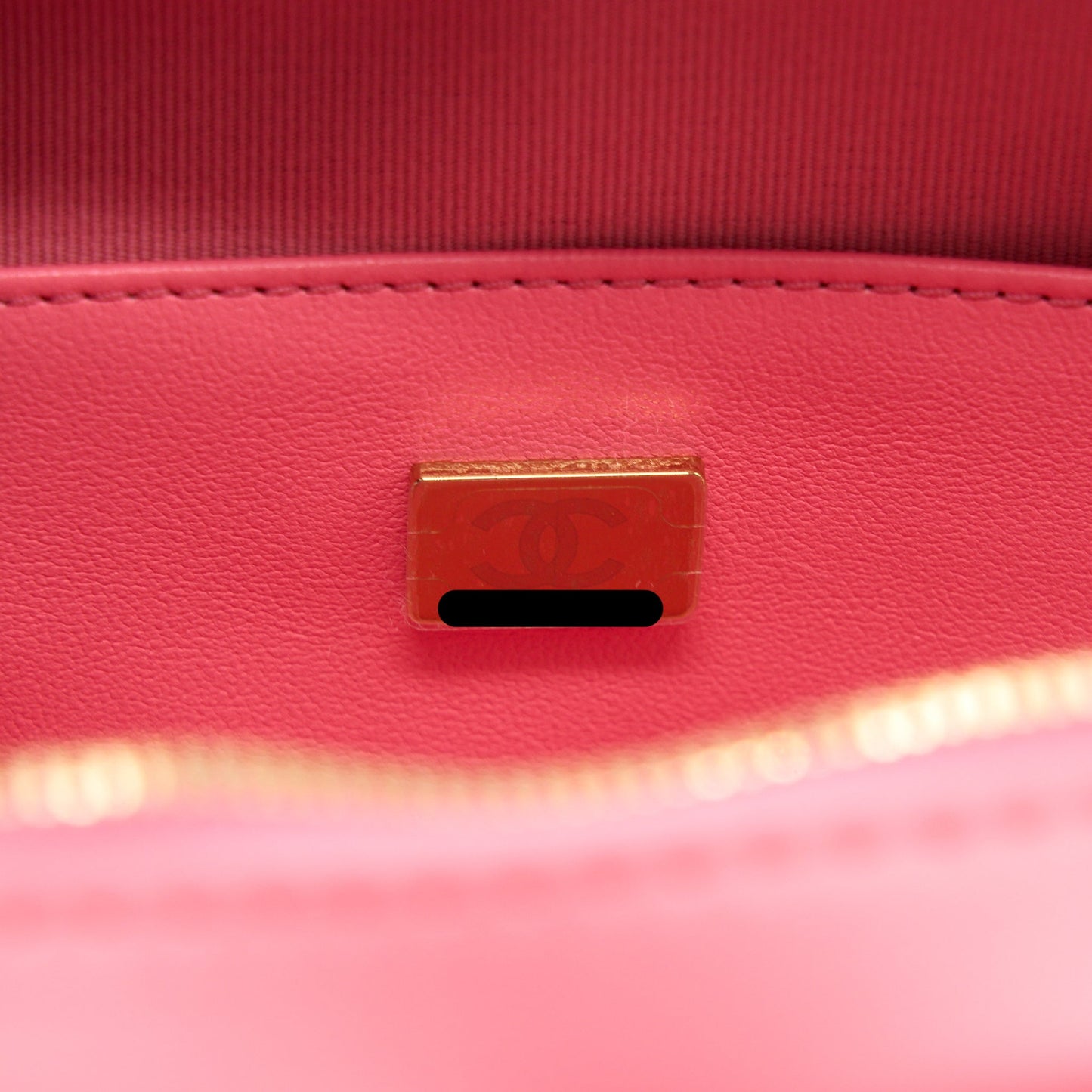 Chanel 22S Heart Bag Lambskin Pink L (Microchip)