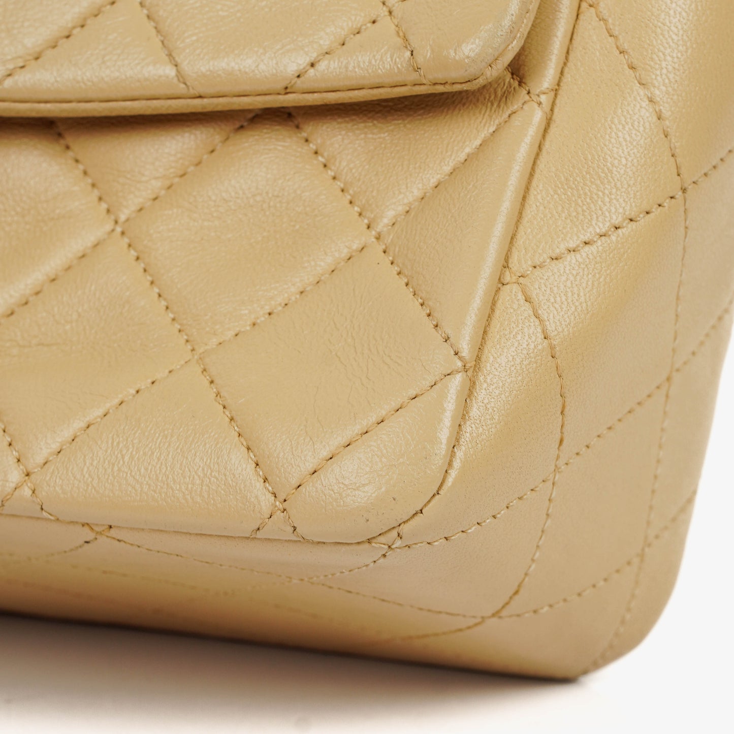 Chanel Classic Single Flap Bag Neutral Beige Quilted Lambskin 24K Gold-Plated Hardware