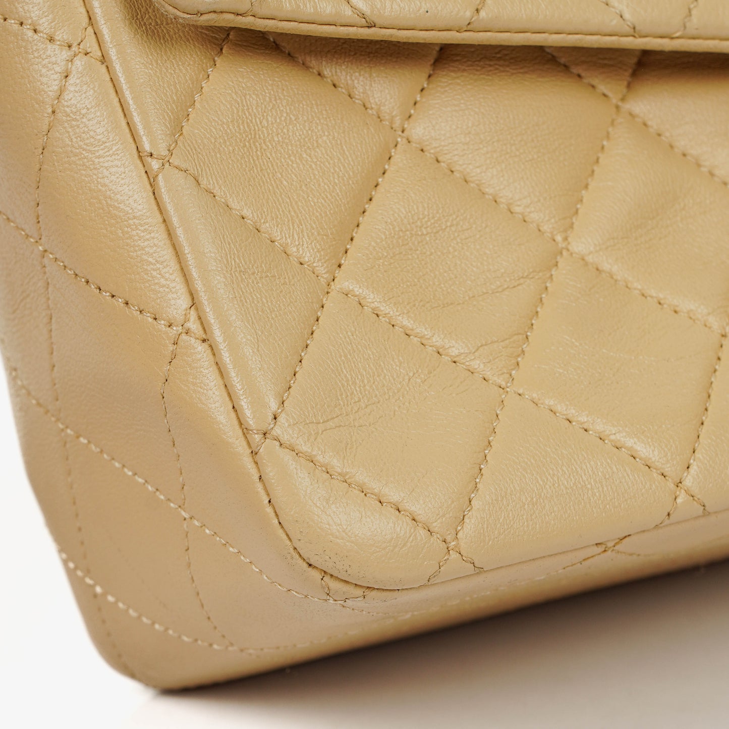 Chanel Classic Single Flap Bag Neutral Beige Quilted Lambskin 24K Gold-Plated Hardware