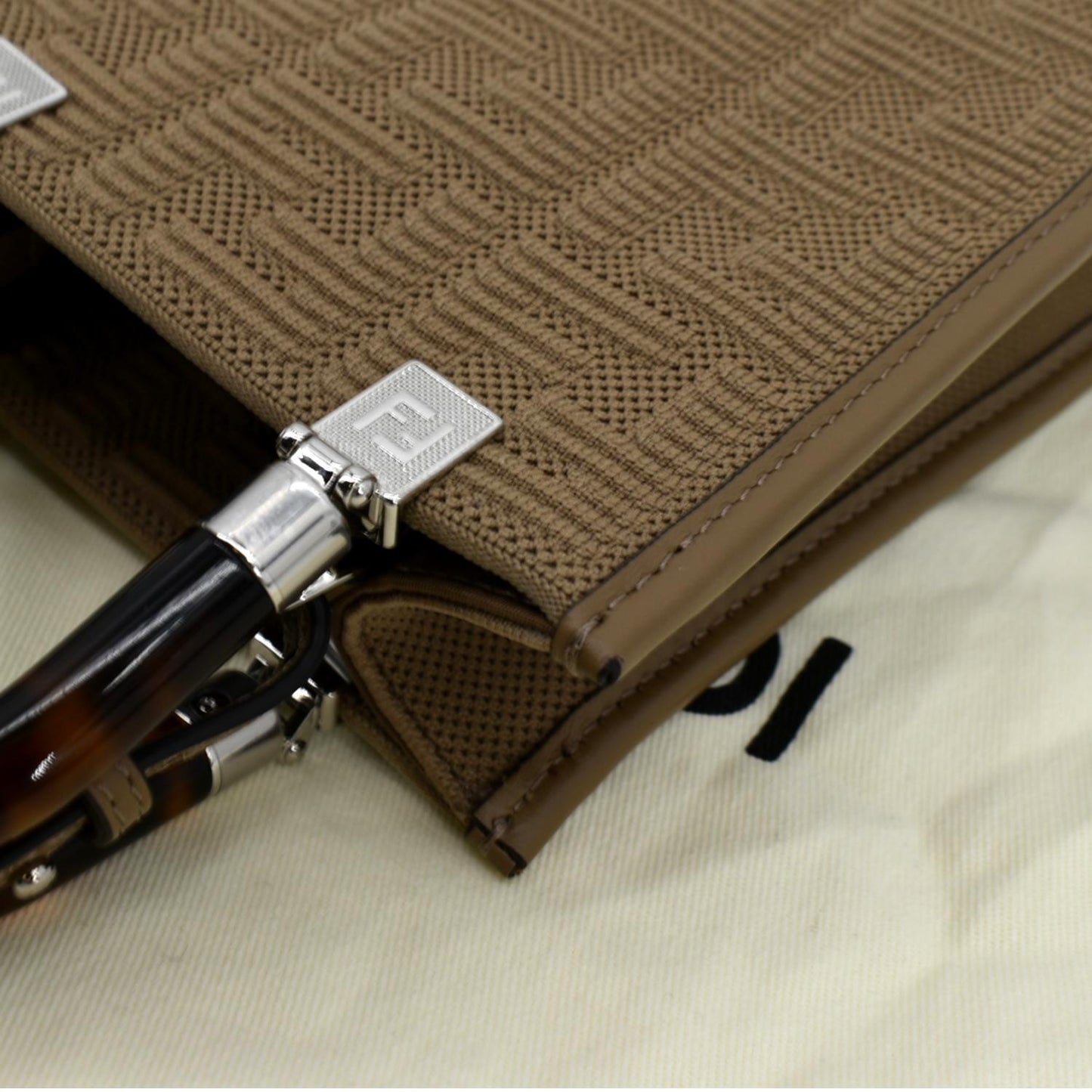 Fendi Sunshine Tote - Ewore Bags