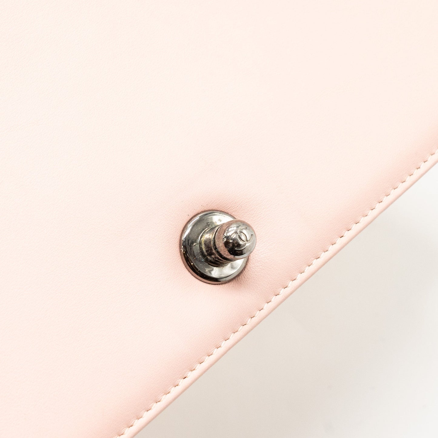Chanel New Medium Boy Bag Patent Pink