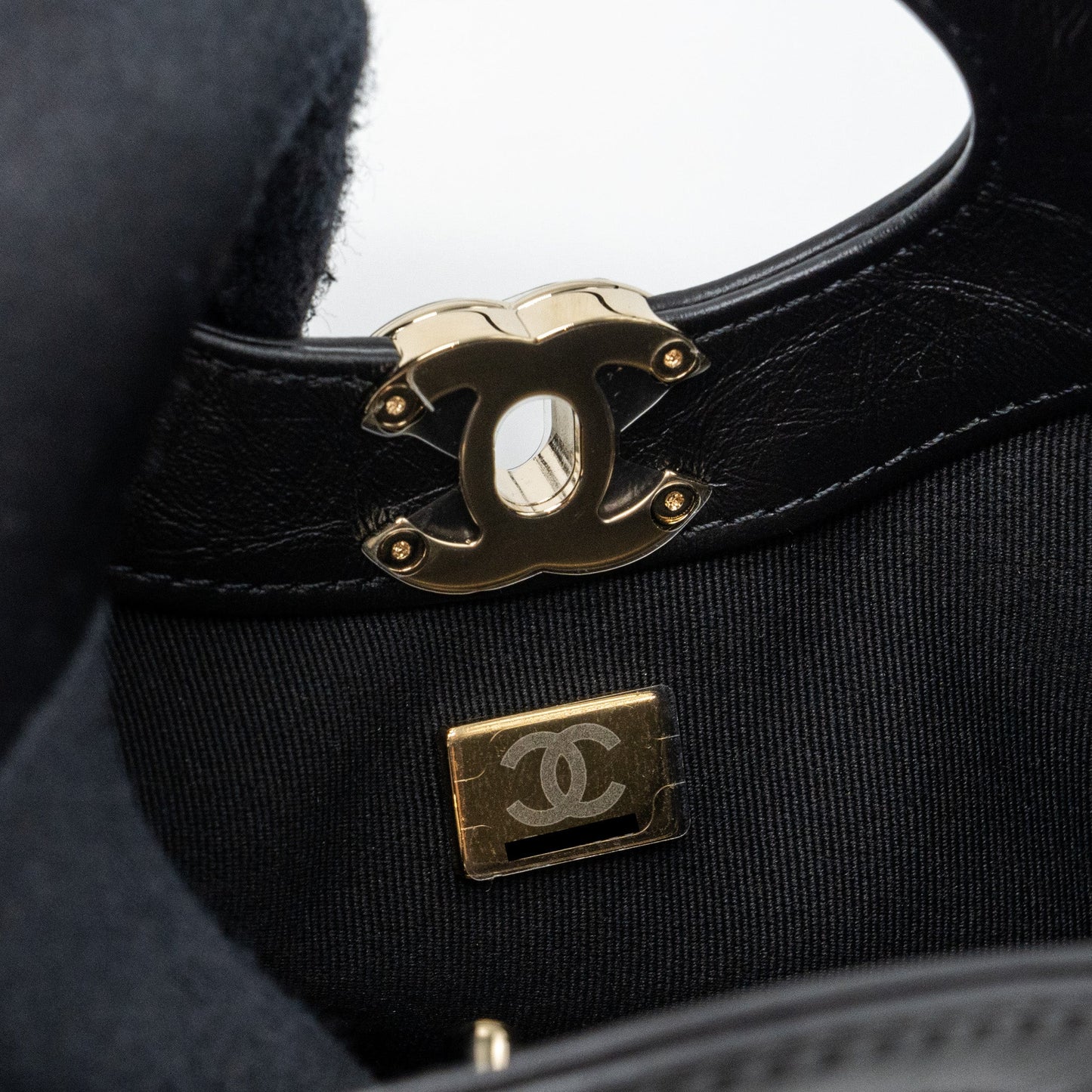 Chanel 23A Mini 31 Bag Calfskin Black L(Microchip)