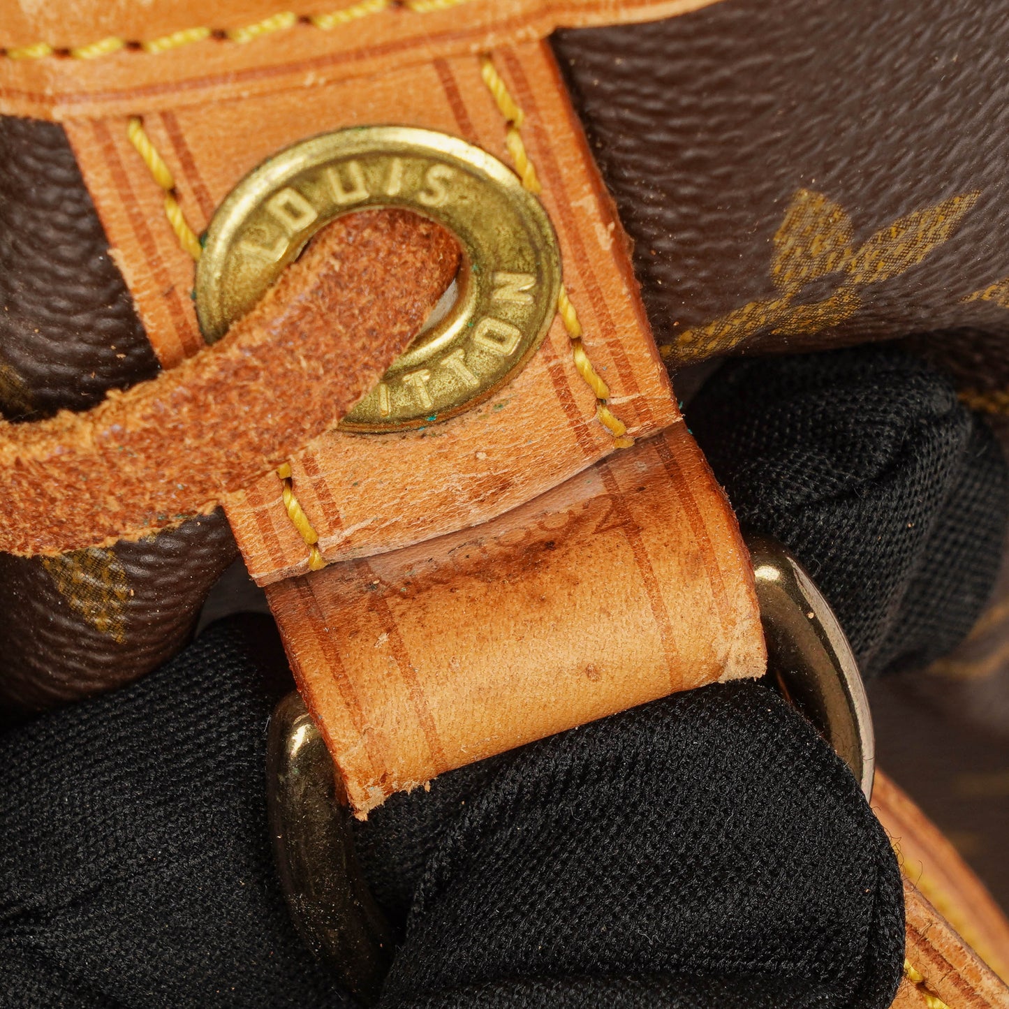 Louis Vuitton Noe Grande GM Monogram Canvas Shoulder Bag