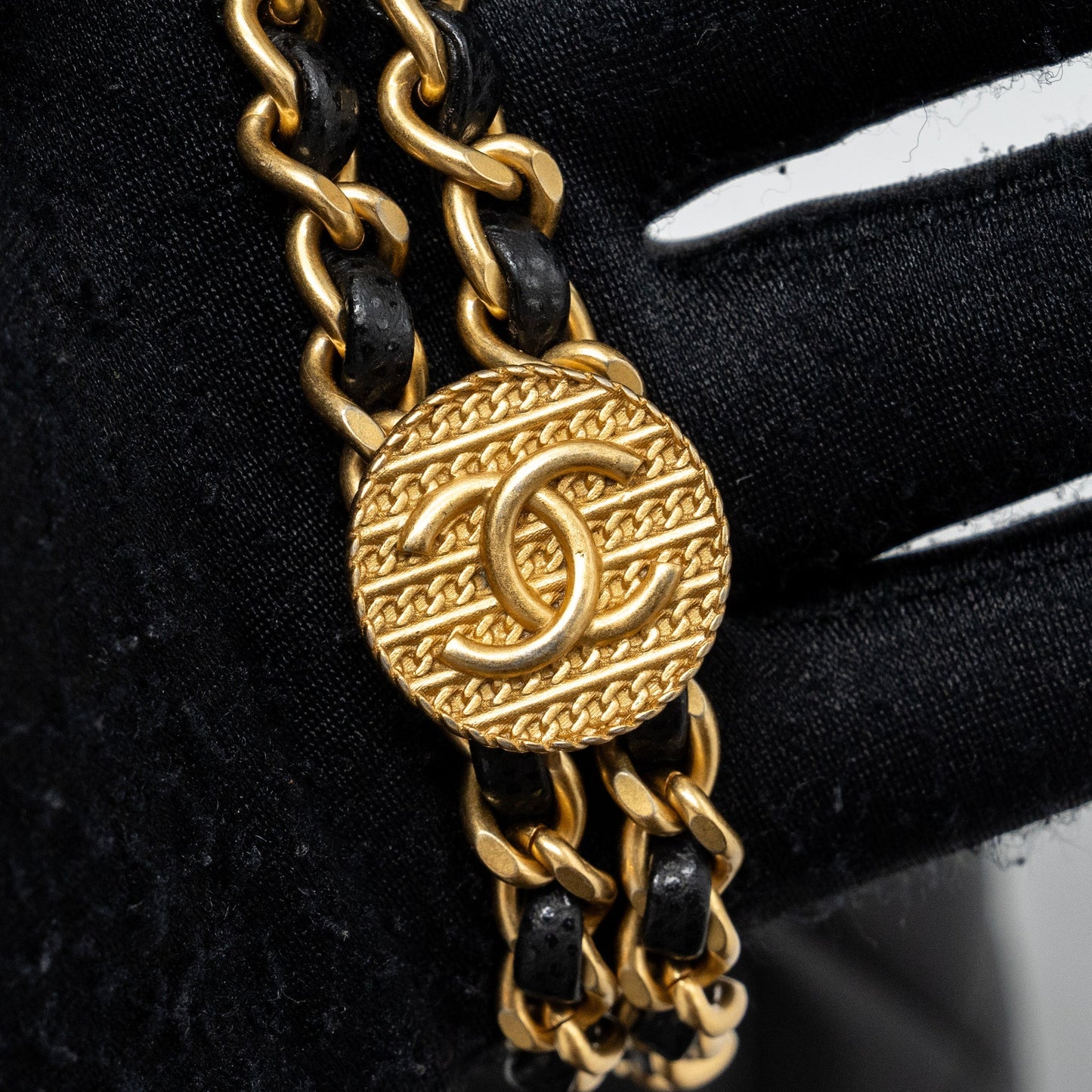 CHANEL Mini twist your button square flap bag caviar BLACK