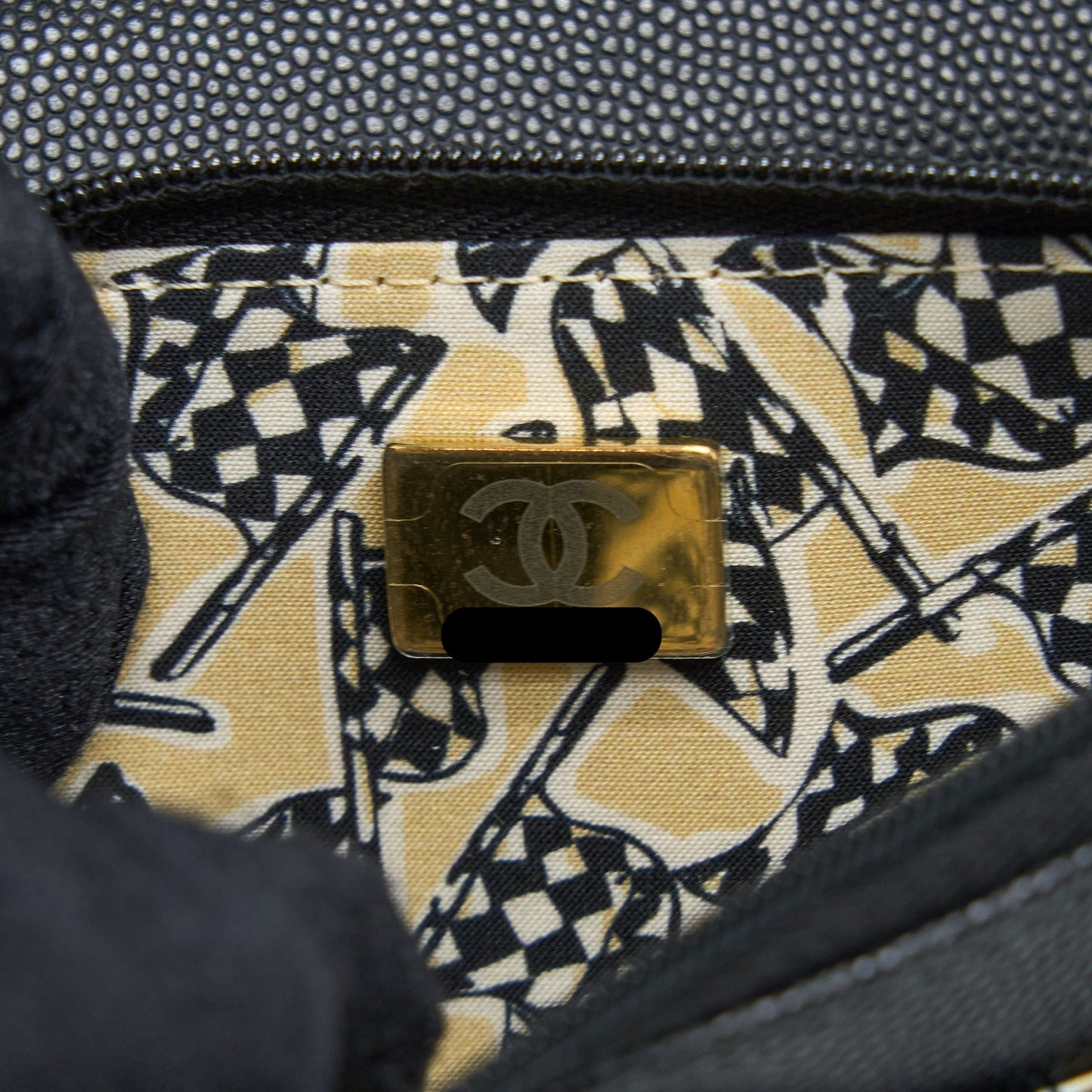 Chanel 23C Giant CC Logo Wallet on Chain Caviar Black L (Microchip)