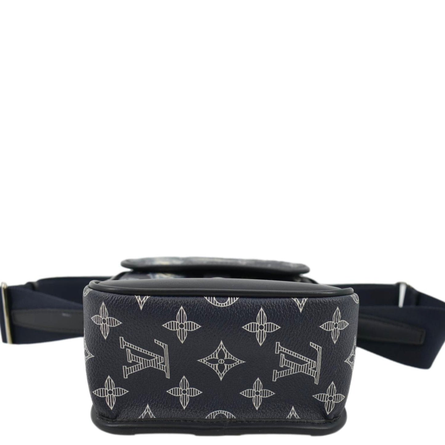 LOUIS VUITTON Monogram Savanna Elephant Chapman Brothers Canvas Shoulder Bag Blue
