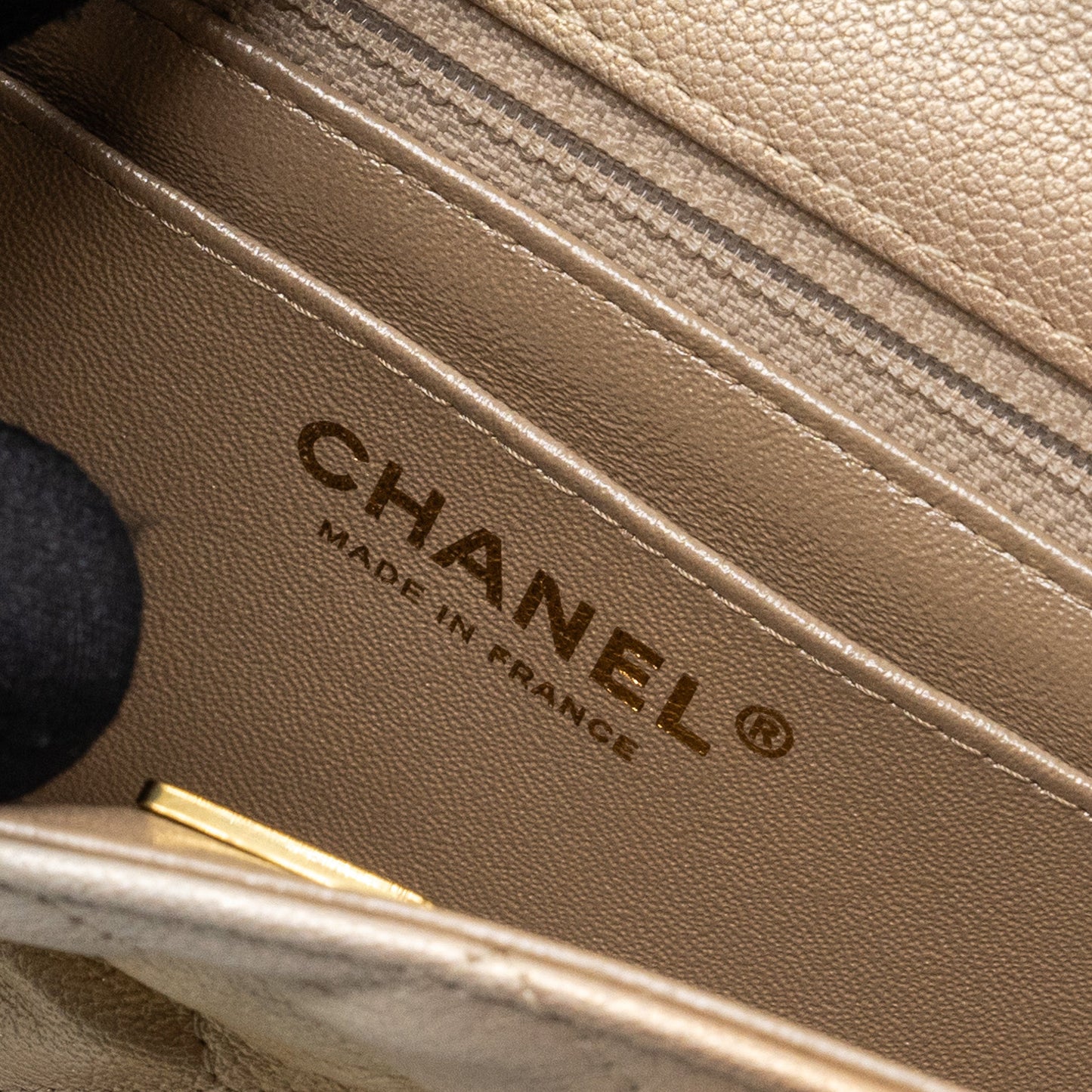 Chanel 22C mini Rectangular Flap Bag Goatskin Ombré Beige Brushed  (microchip)