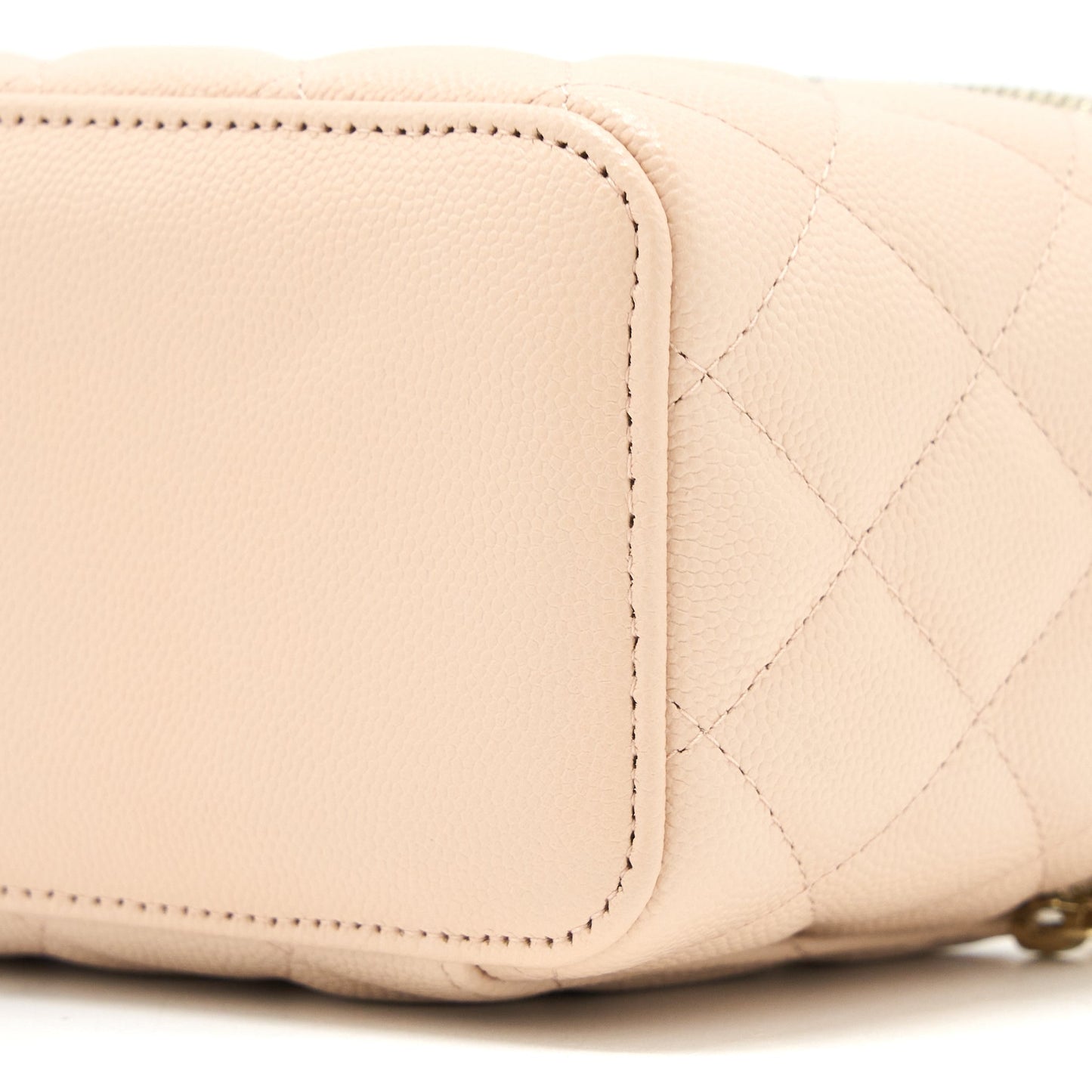 Chanel Long Vanity Case Caviar Light Pink L