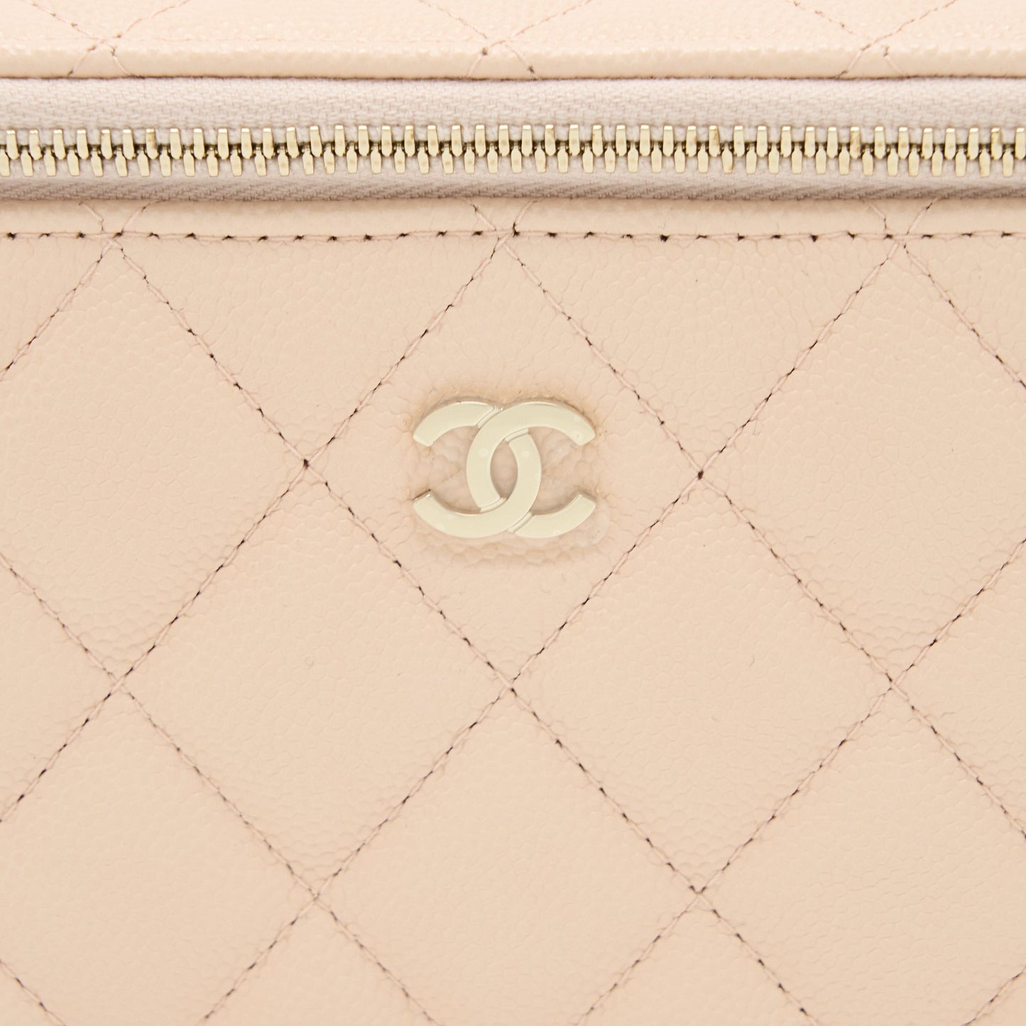 Chanel Long Vanity Case Caviar Light Pink L
