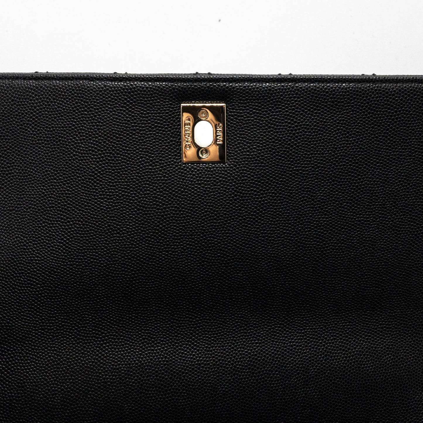 Chanel Medium Coco Handle Lizard Embossed Handle Caviar Black L (Microchip)