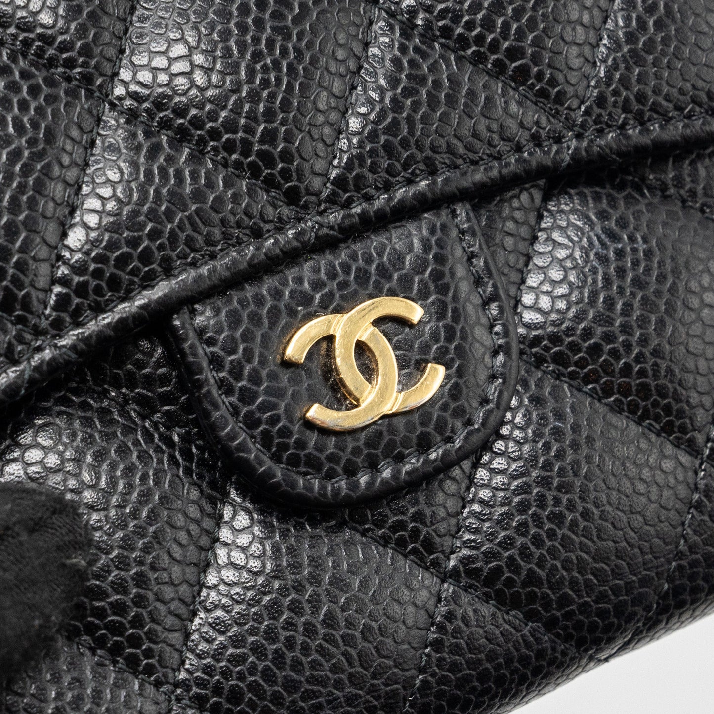 Chanel classic compact wallet caviar black