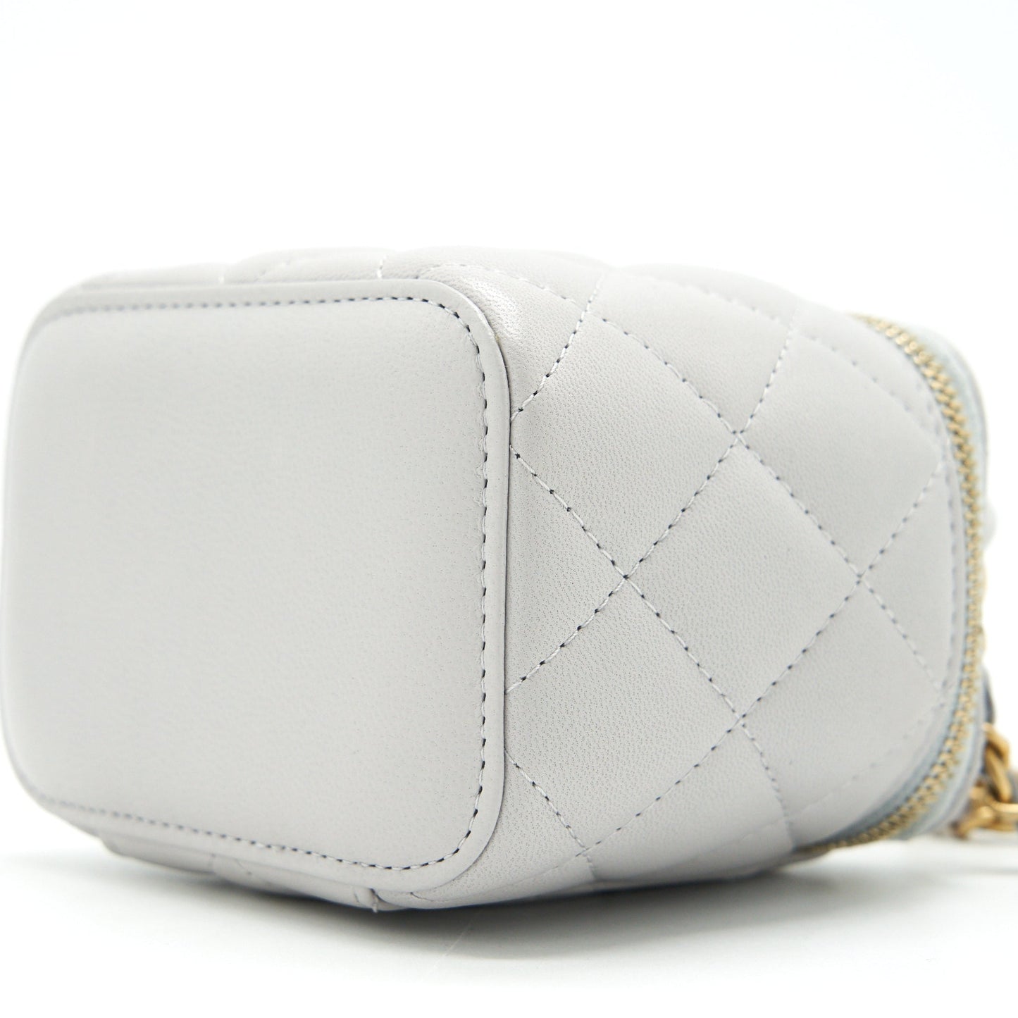 Chanel 21A Small handle Vanity with Chain Grey with