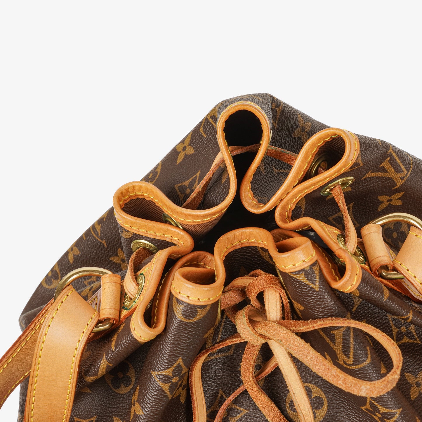 Louis Vuitton Noe Grande GM Monogram Canvas Shoulder Bag