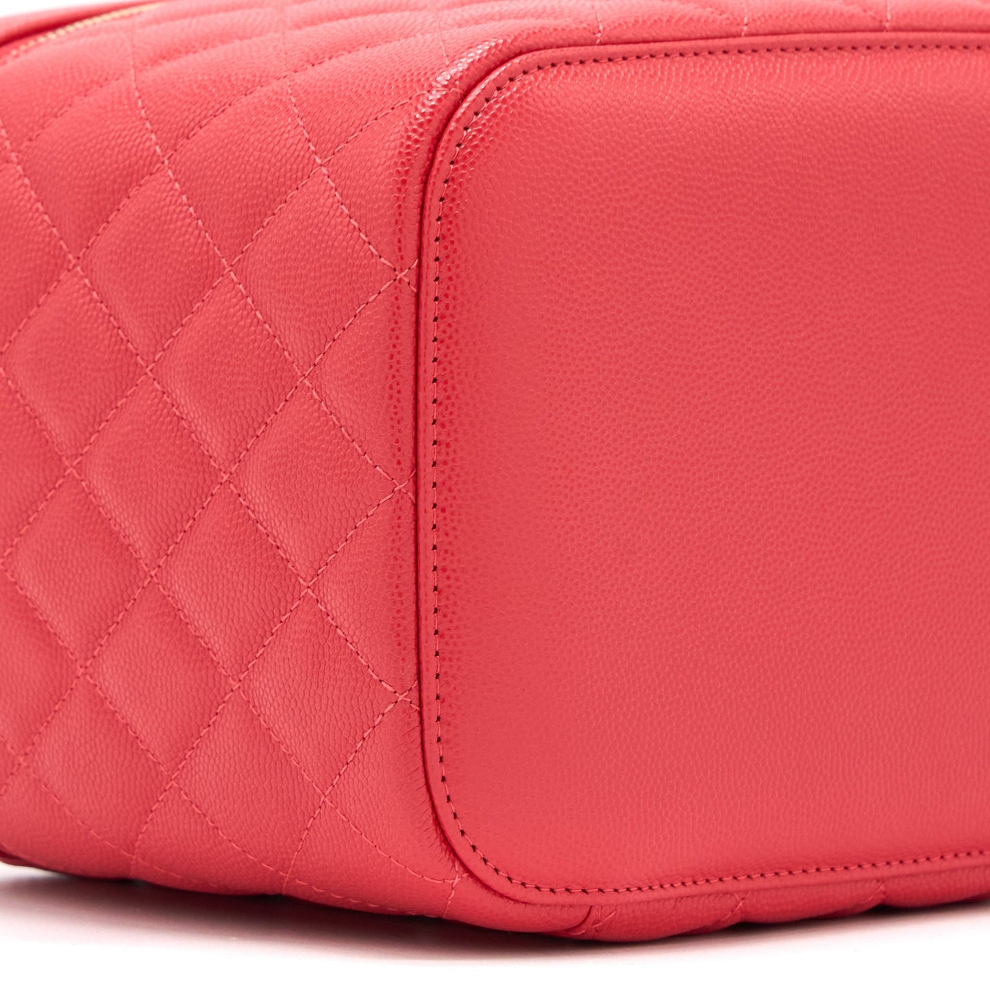 Chanel Top Handle Vanity Case Caviar Red L