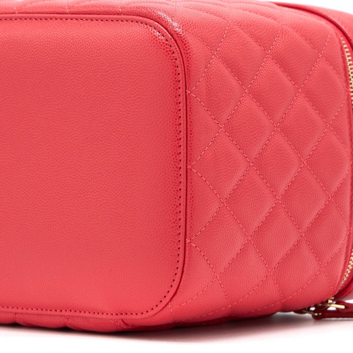 Chanel Top Handle Vanity Case Caviar Red L