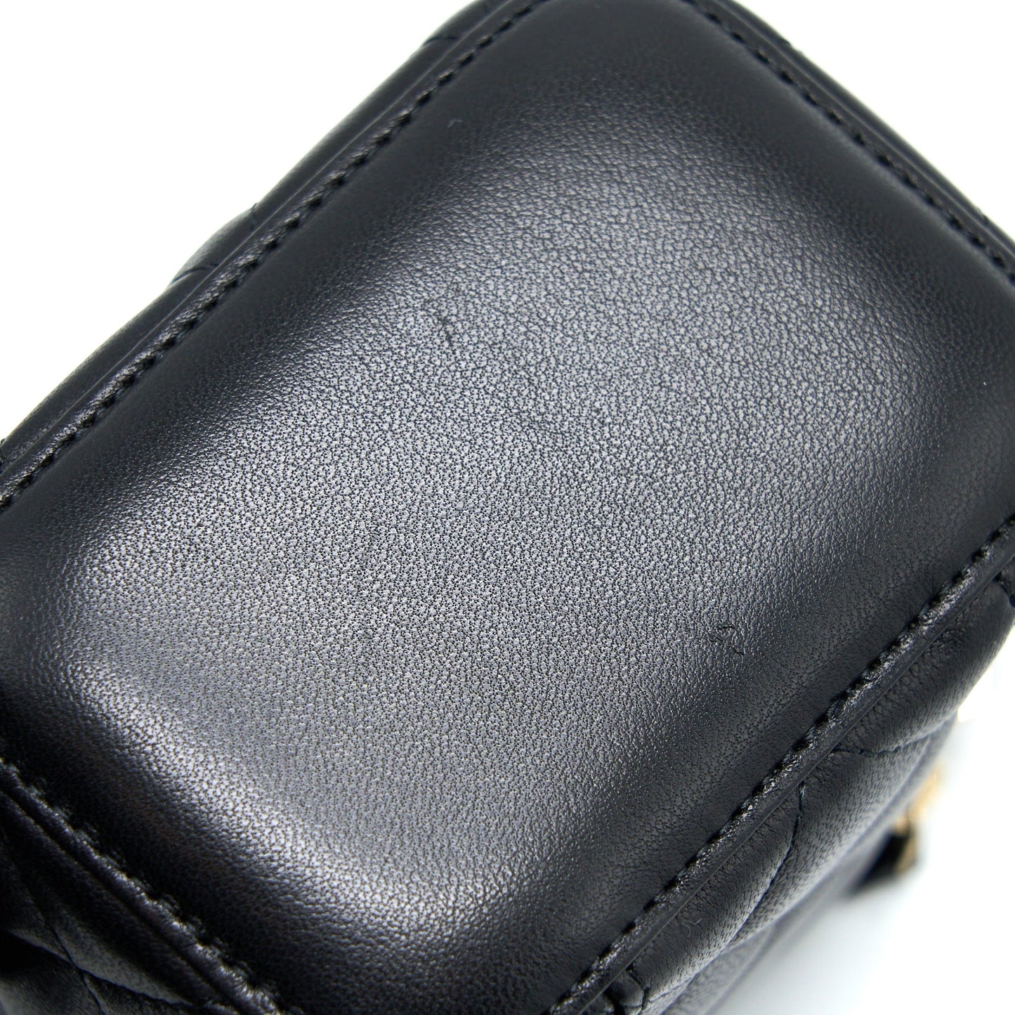 Chanel Pearl Crush Mini Vanity Lambskin Black
