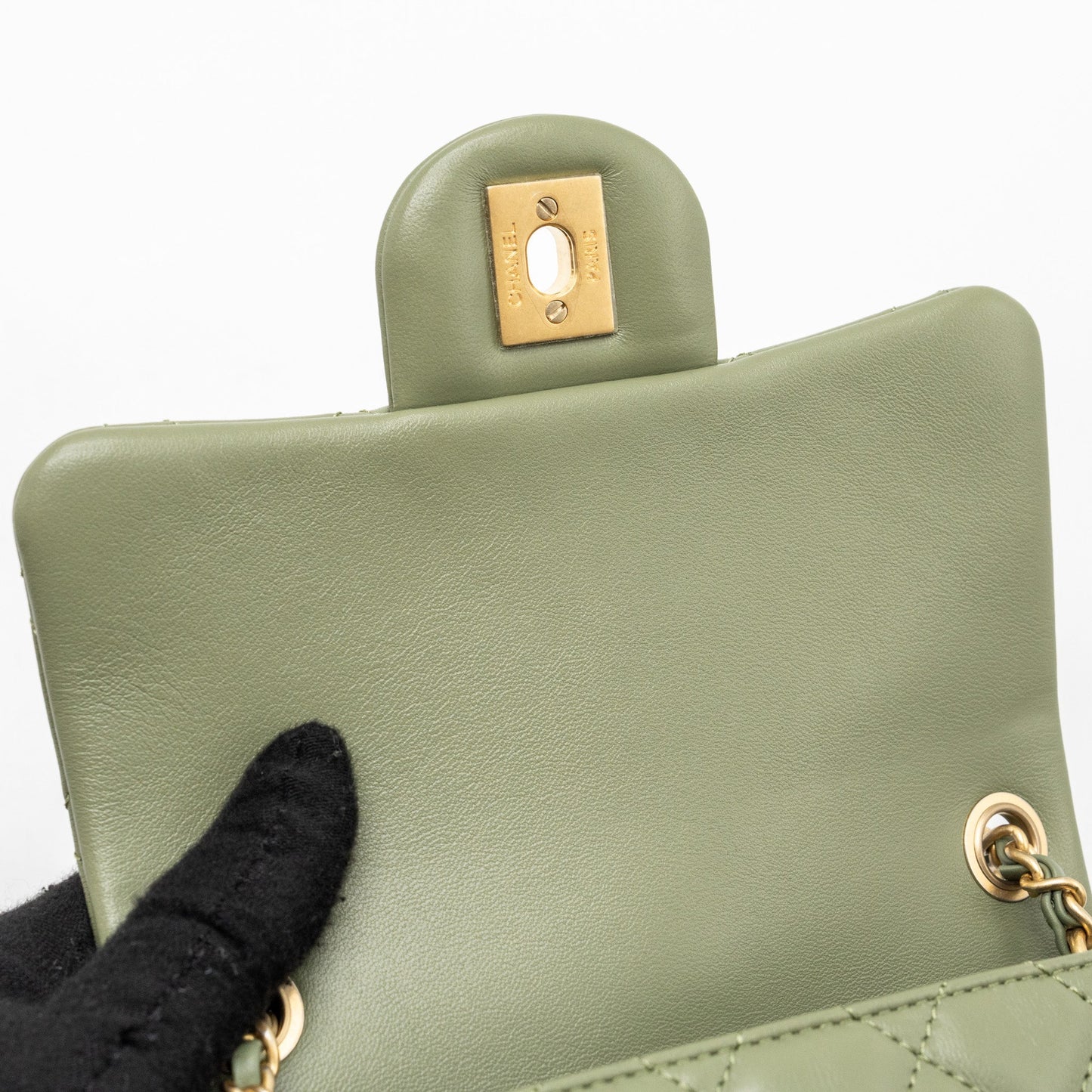 Chanel pearl crush mini square flap bag lambskin green  (microchip)