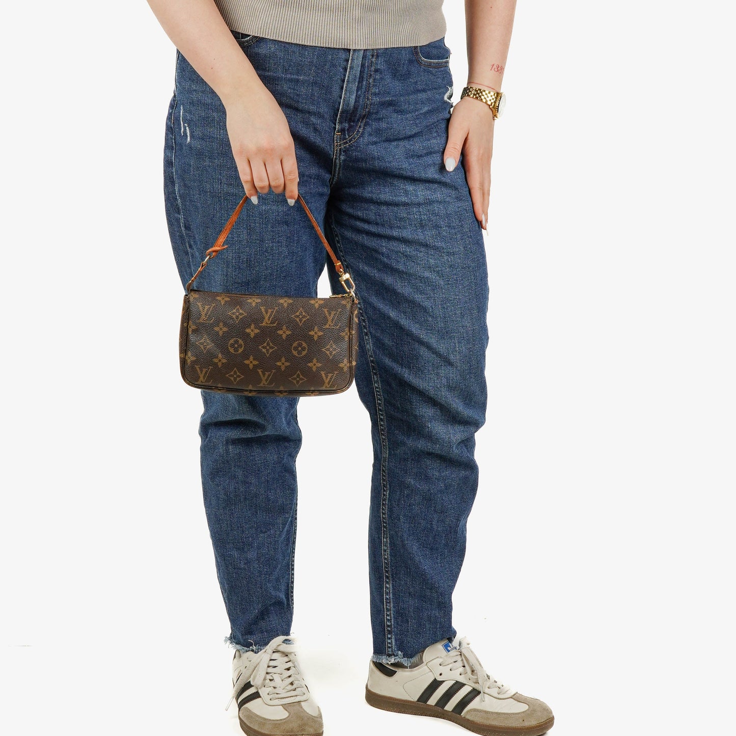 Louis Vuitton Pochette Accessoires Monogram Canvas Clutch Handbag