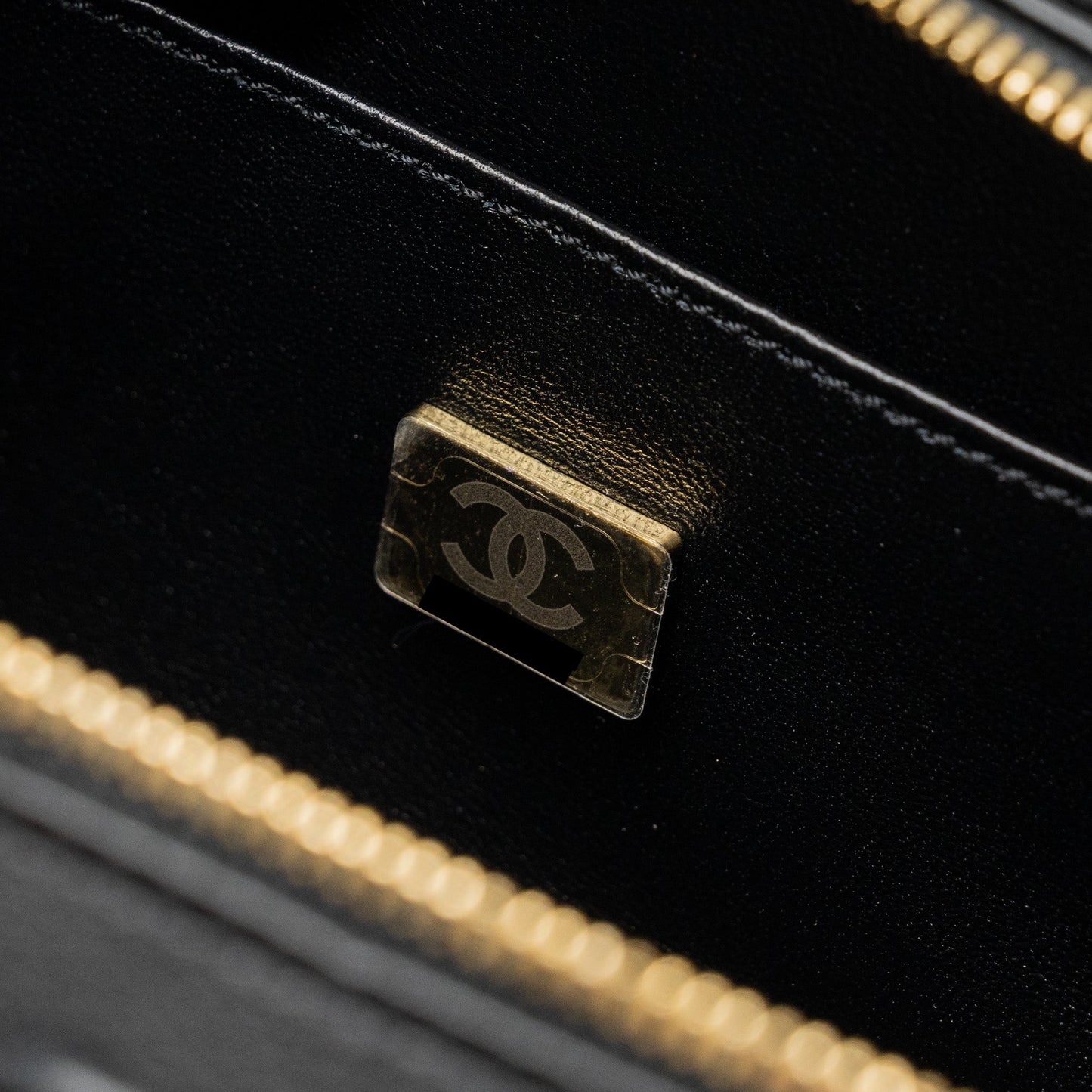 Chanel 22B Small Vanity Case Calfskin Black  (Microchip)