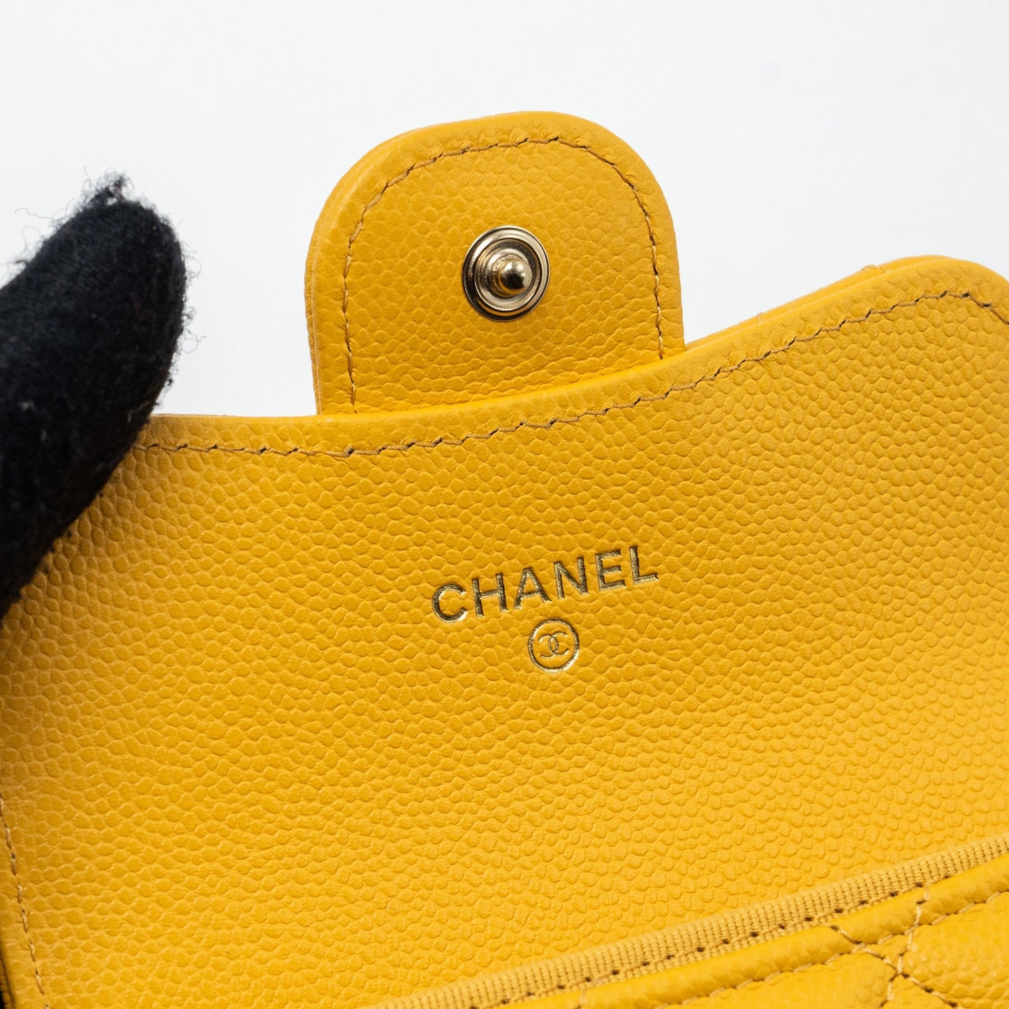 Chanel Classic Flap Card Holder Caviar Yellow L (mircochip)