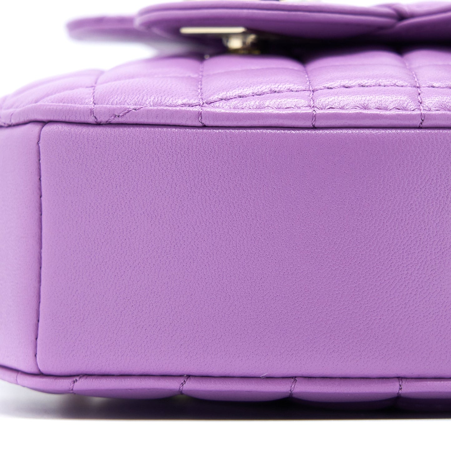 Chanel 22s Heart Bag Lambskin Purple L (Microchip)