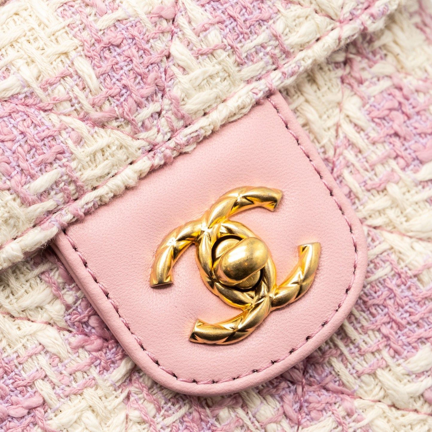 Chanel 23s Top Handle Small Vanity Case With Chain Tweed/lambskin Pink Brushed (Microchip)