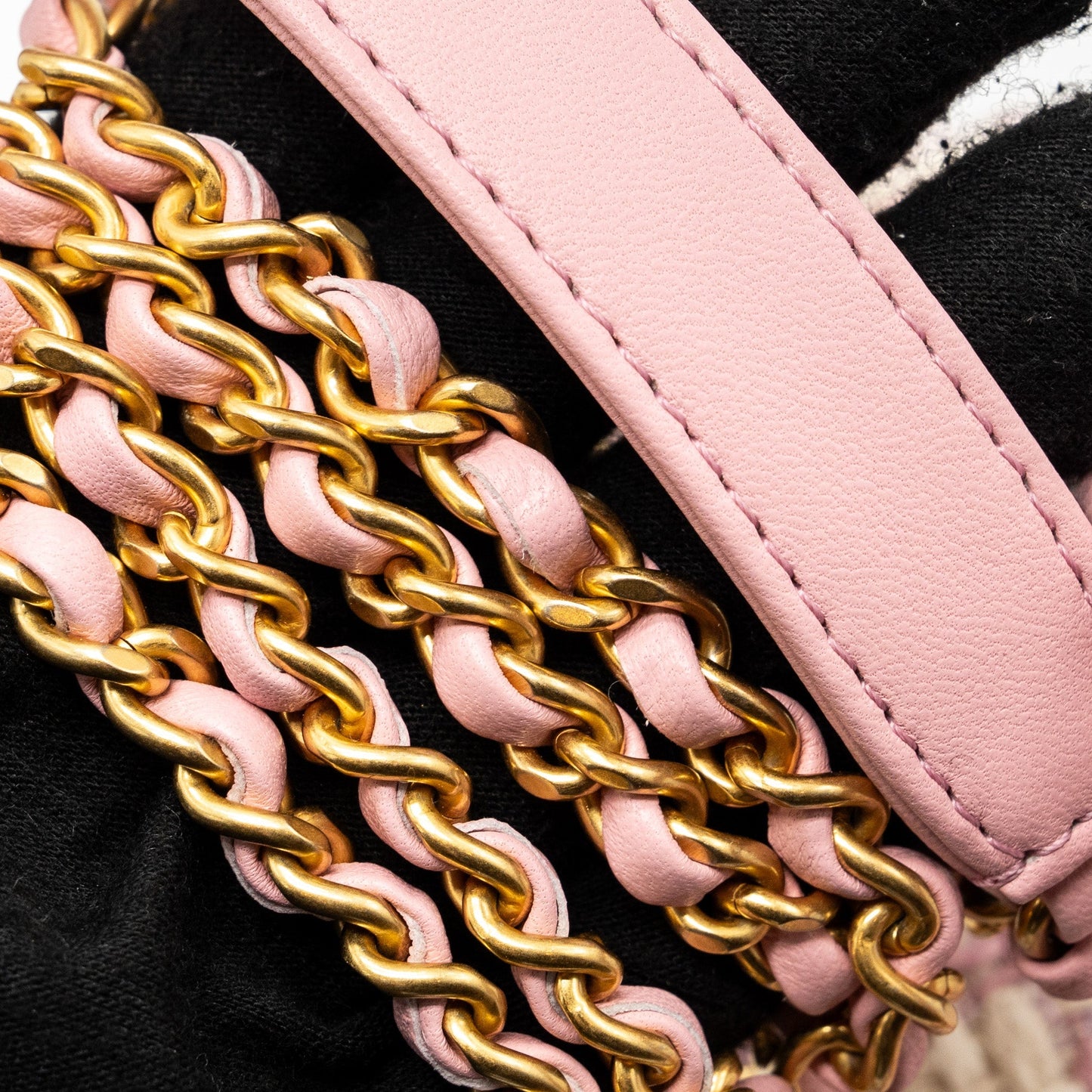 Chanel 23s Top Handle Small Vanity Case With Chain Tweed/lambskin Pink Brushed (Microchip)
