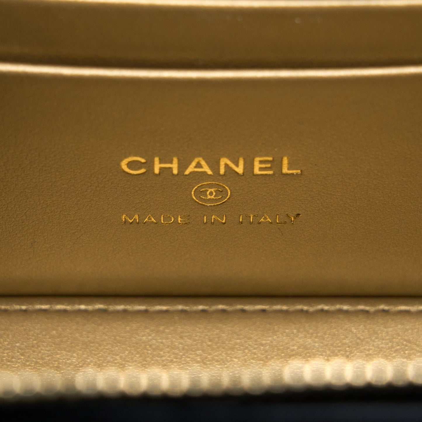 Chanel Pearl Crush Long Vanity Case Lambskin Black  (Microchip)