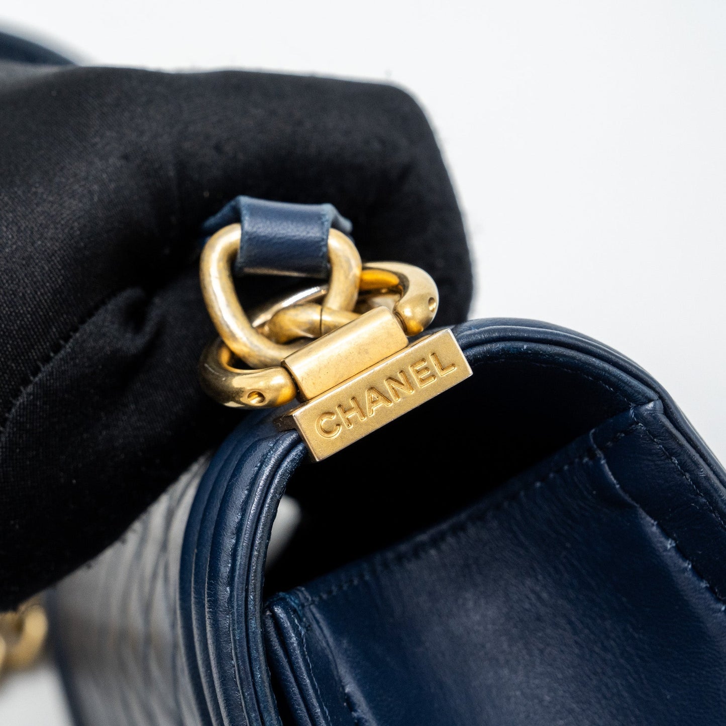 CHANEL MEDIUM BOY BAG lambskin BLUE