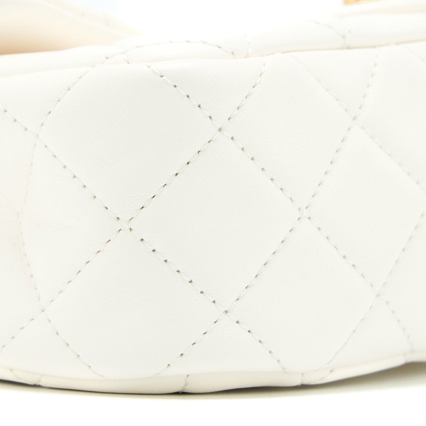 Chanel Pearl Crush Mini Rectangular Lambskin White  (Microchip)