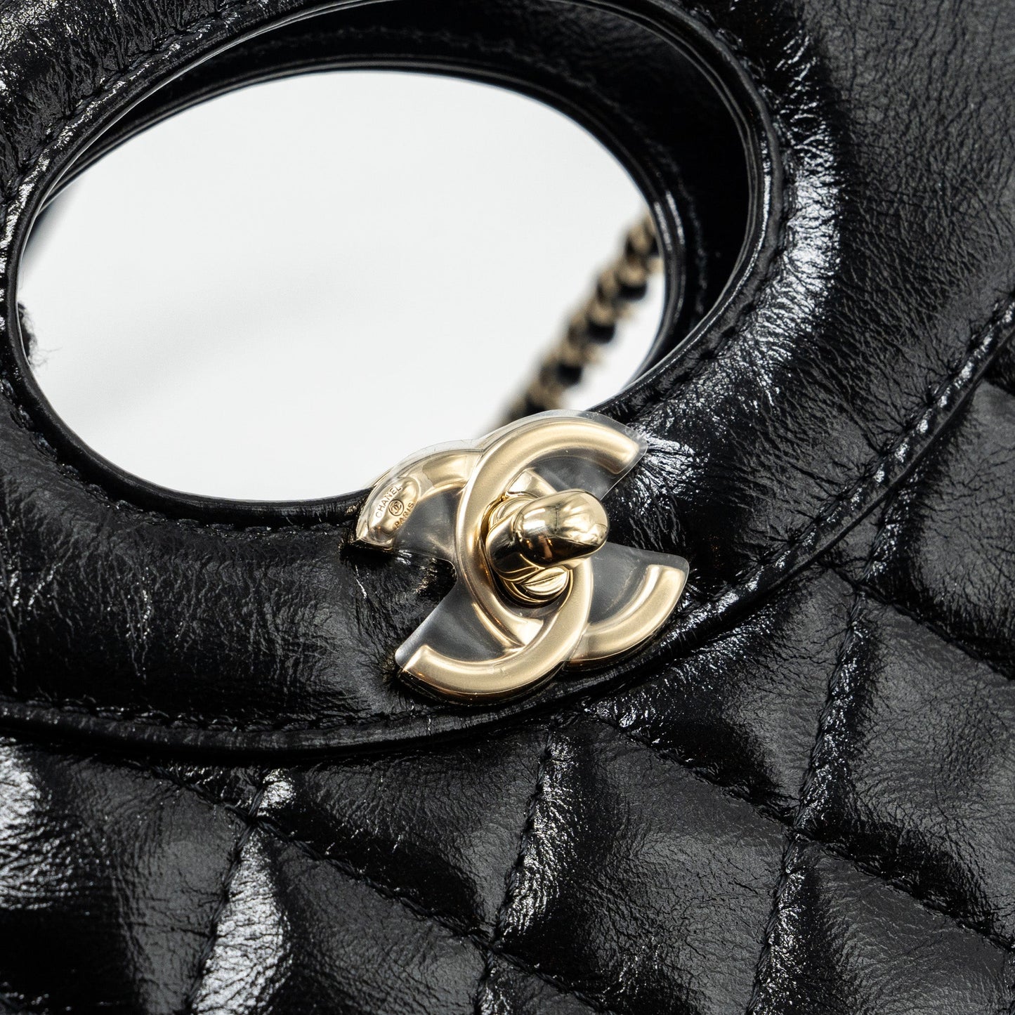 Chanel 23C mini 31 bag shiny calfskin black L (microchip)
