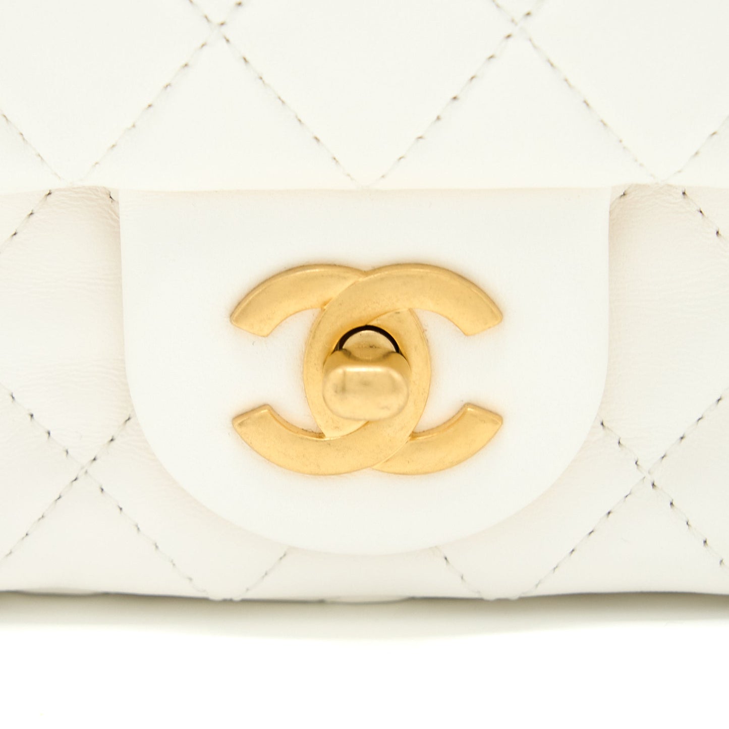 Chanel Pearl Crush Mini Rectangular Lambskin White  (Microchip)