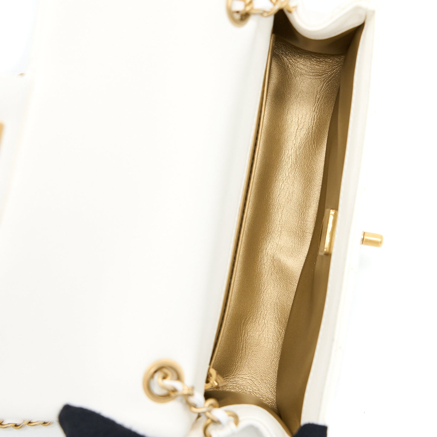 Chanel Pearl Crush Mini Rectangular Lambskin White  (Microchip)