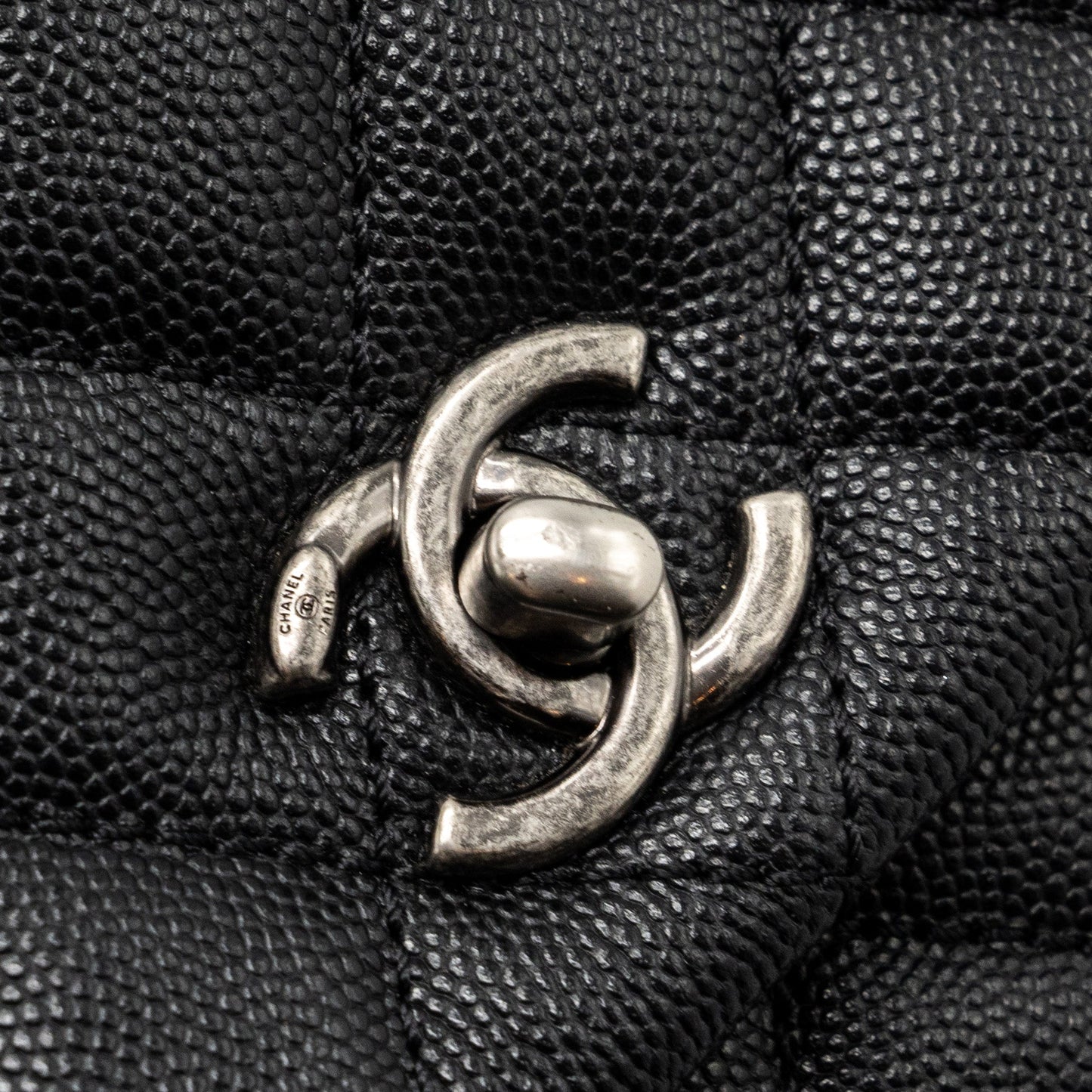 Chanel small coco handle caviar / lizard handle black ruthenium hardware