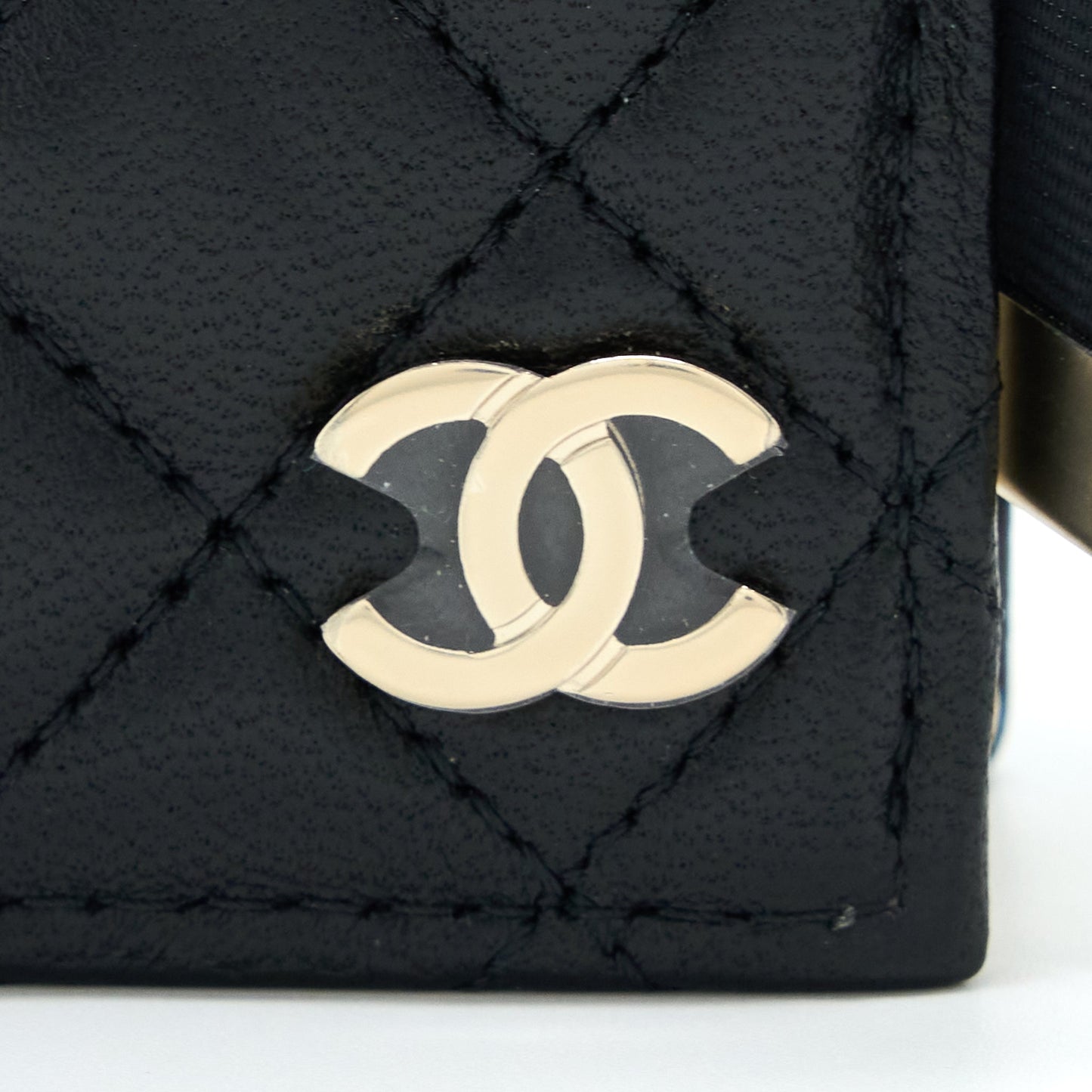 Chanel 22B Mini Book Card Holder With Chains Lambskin Black L
