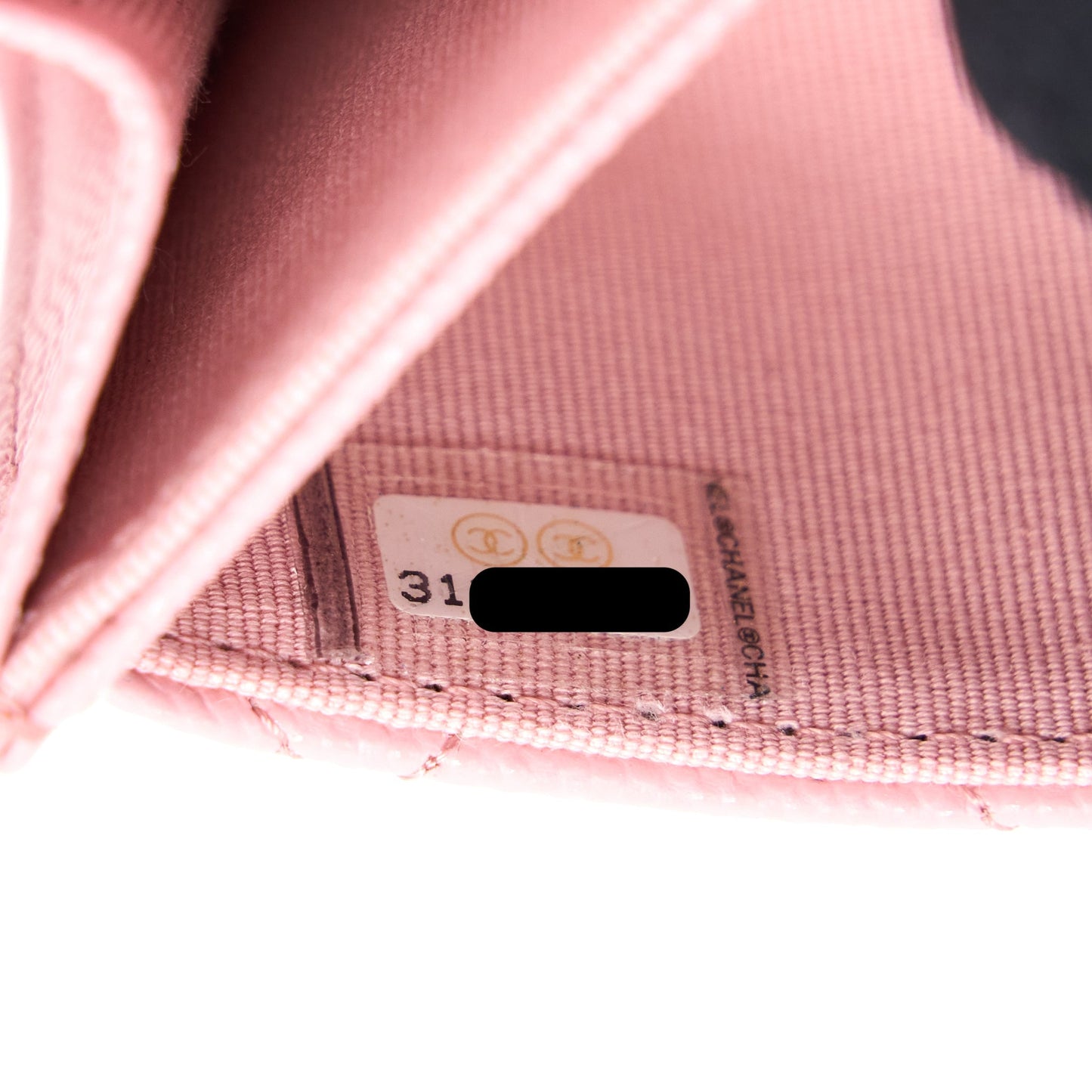 Chanel Classic Flap Card Holder Caviar Light Pink L