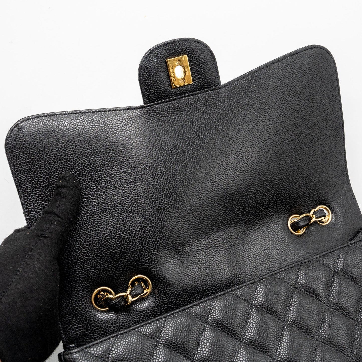 Chanel classic jumbo single flap bag caviar black