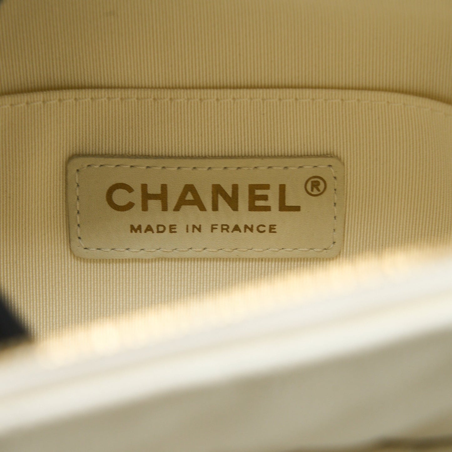 Chanel Quilted Mini CC Day Backpack Caviar White L
