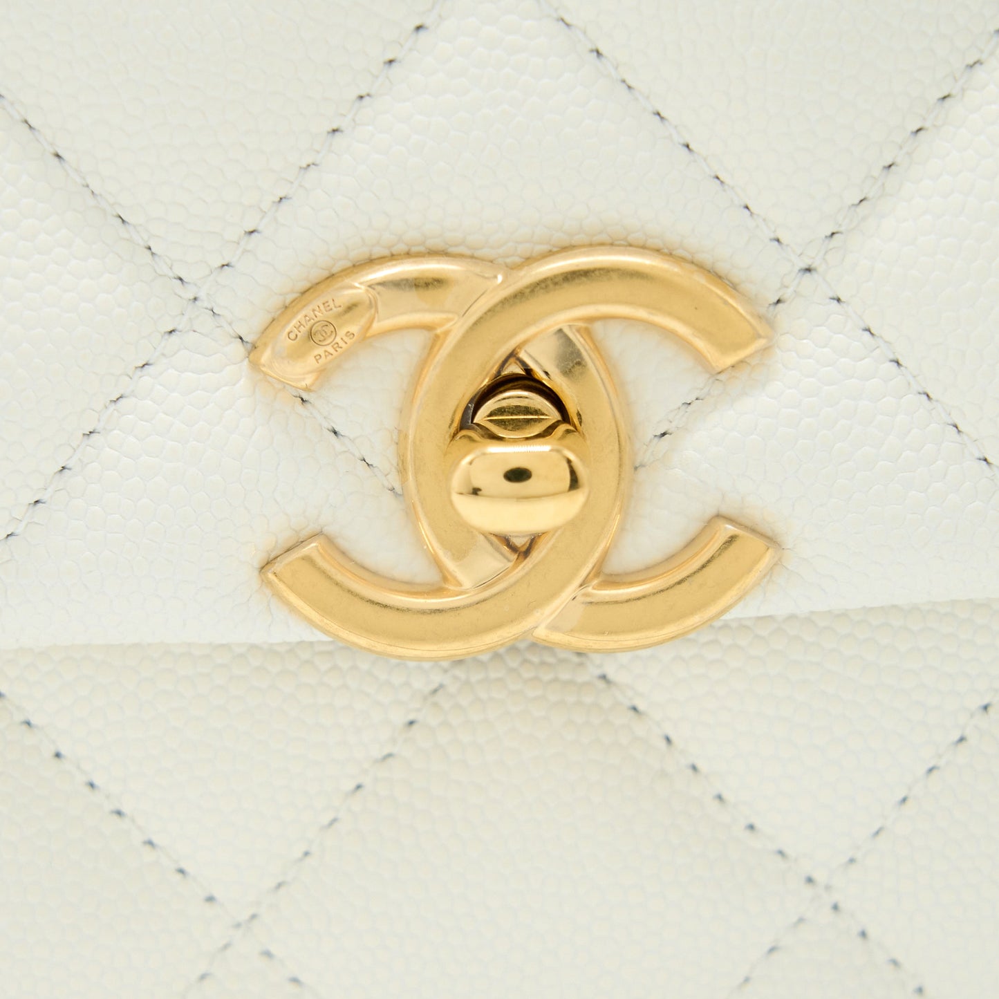 Chanel 22K Coco First Caviar White  (Microchip)