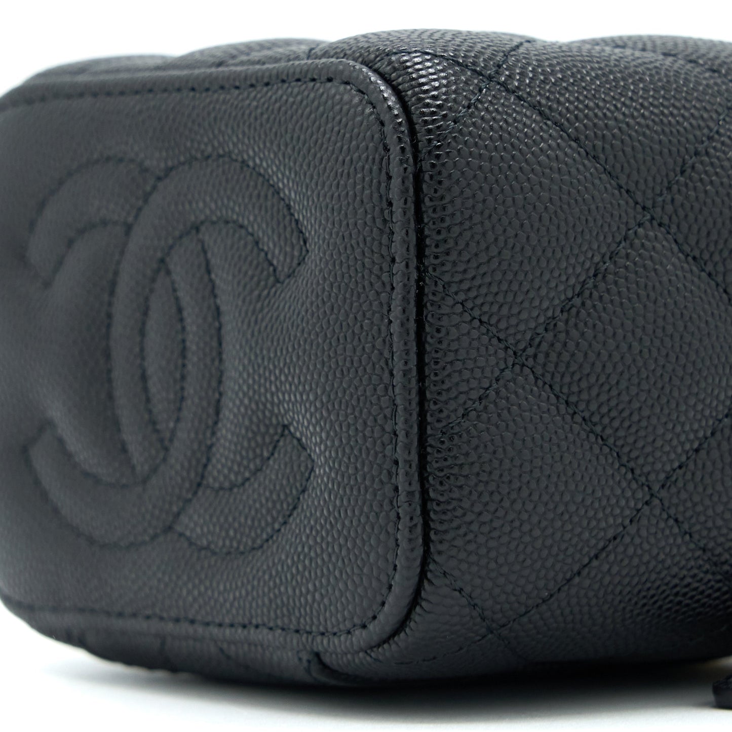 Chanel Mini Vanity with Chain Caviar Black L