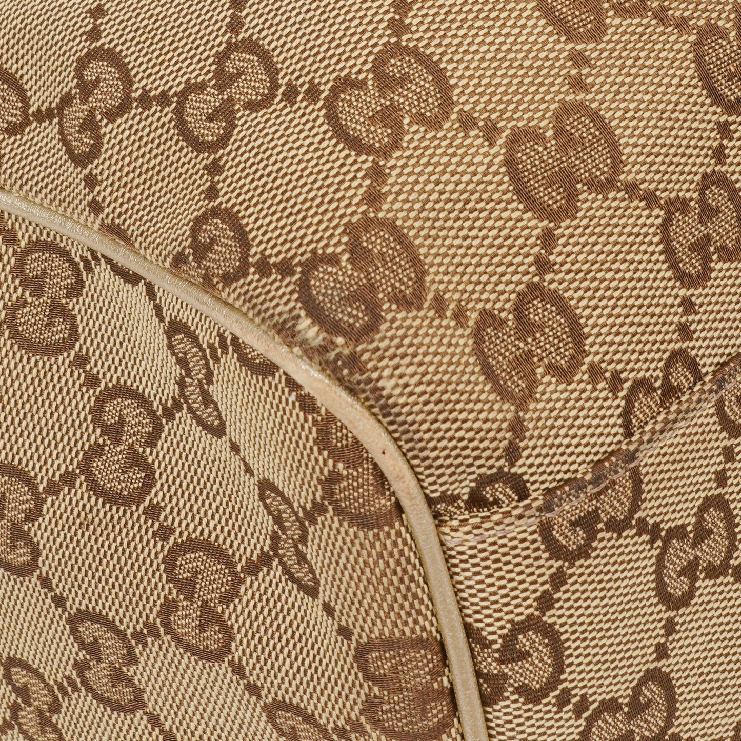 Gucci GG Canvas/Leather Sukey Medium Tote Bag